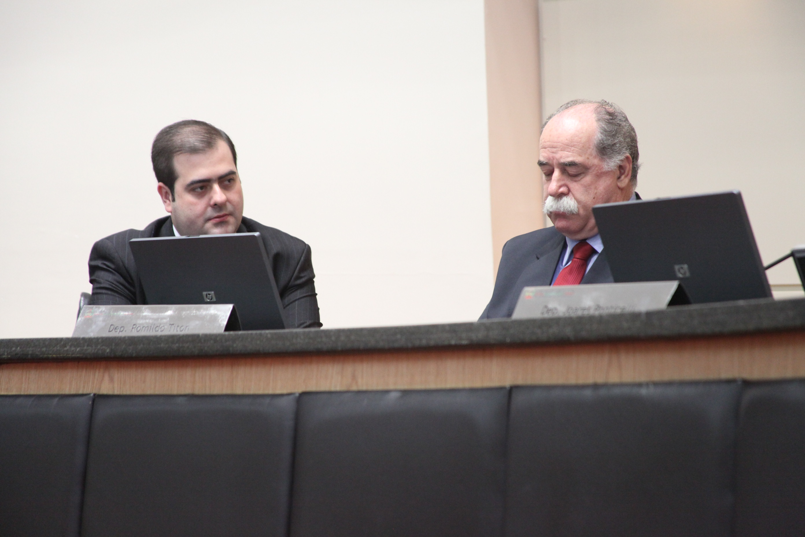 Sessão Ordinária - Plenário Osni Régis.  Foto: Fábio Queiroz