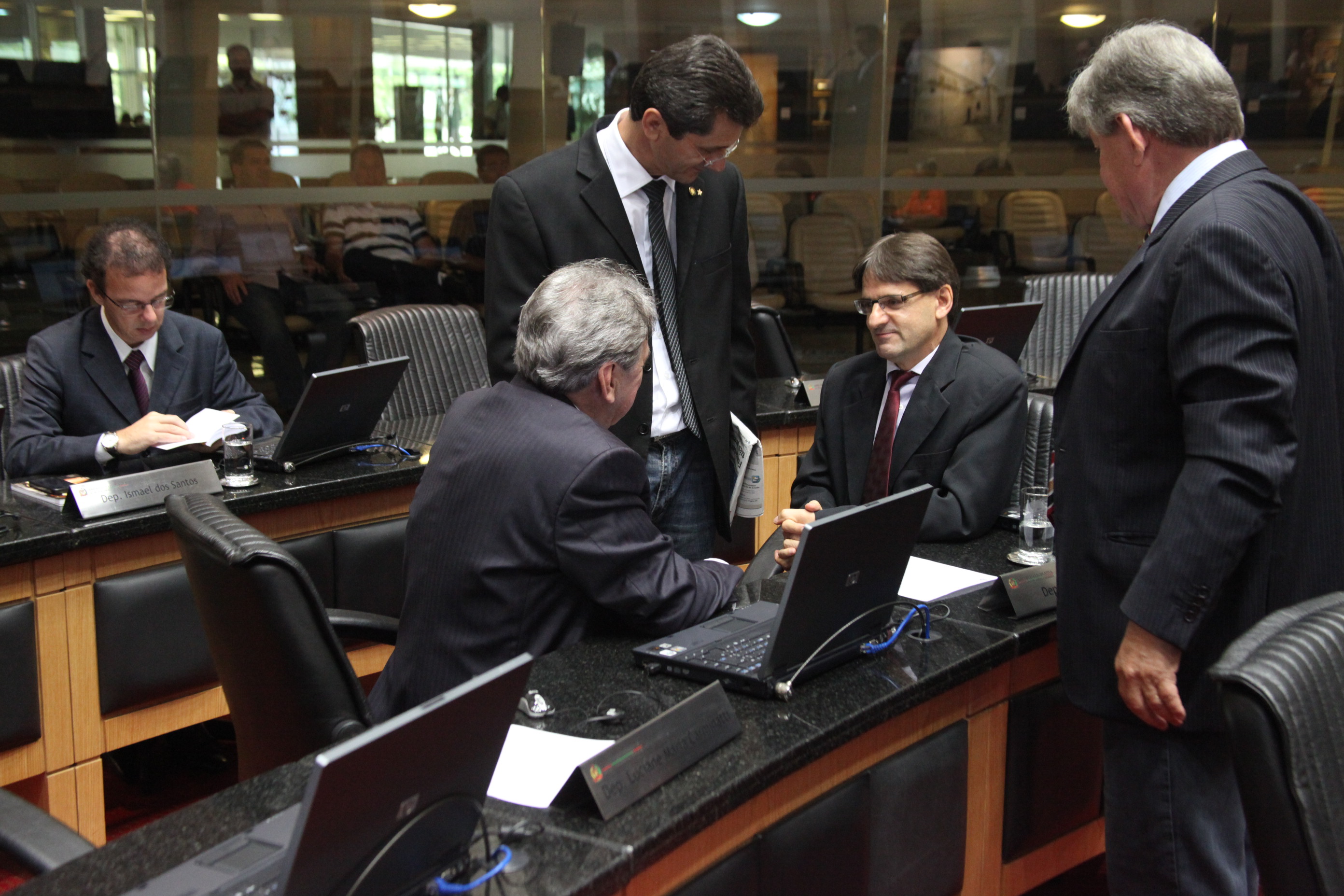 Sessão Ordinária - Plenário Osni Régis.  Foto: Fábio Queiroz