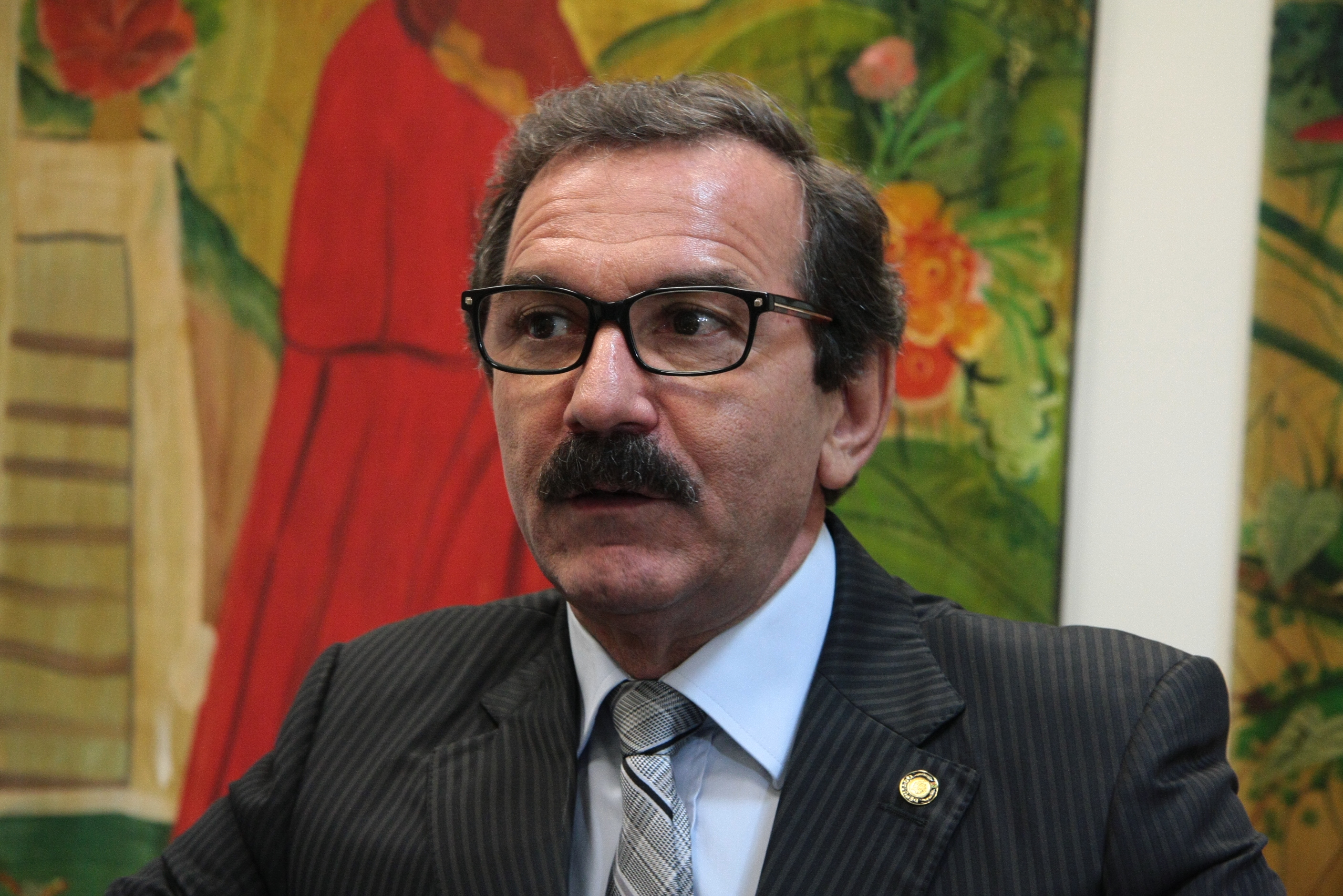 Entrevista sobre doação de Imposto de Renda para FIA (Fundo para Infância e Adolescência). Deputado Serafim Venzon (PSDB). Foto: Eduardo Guedes