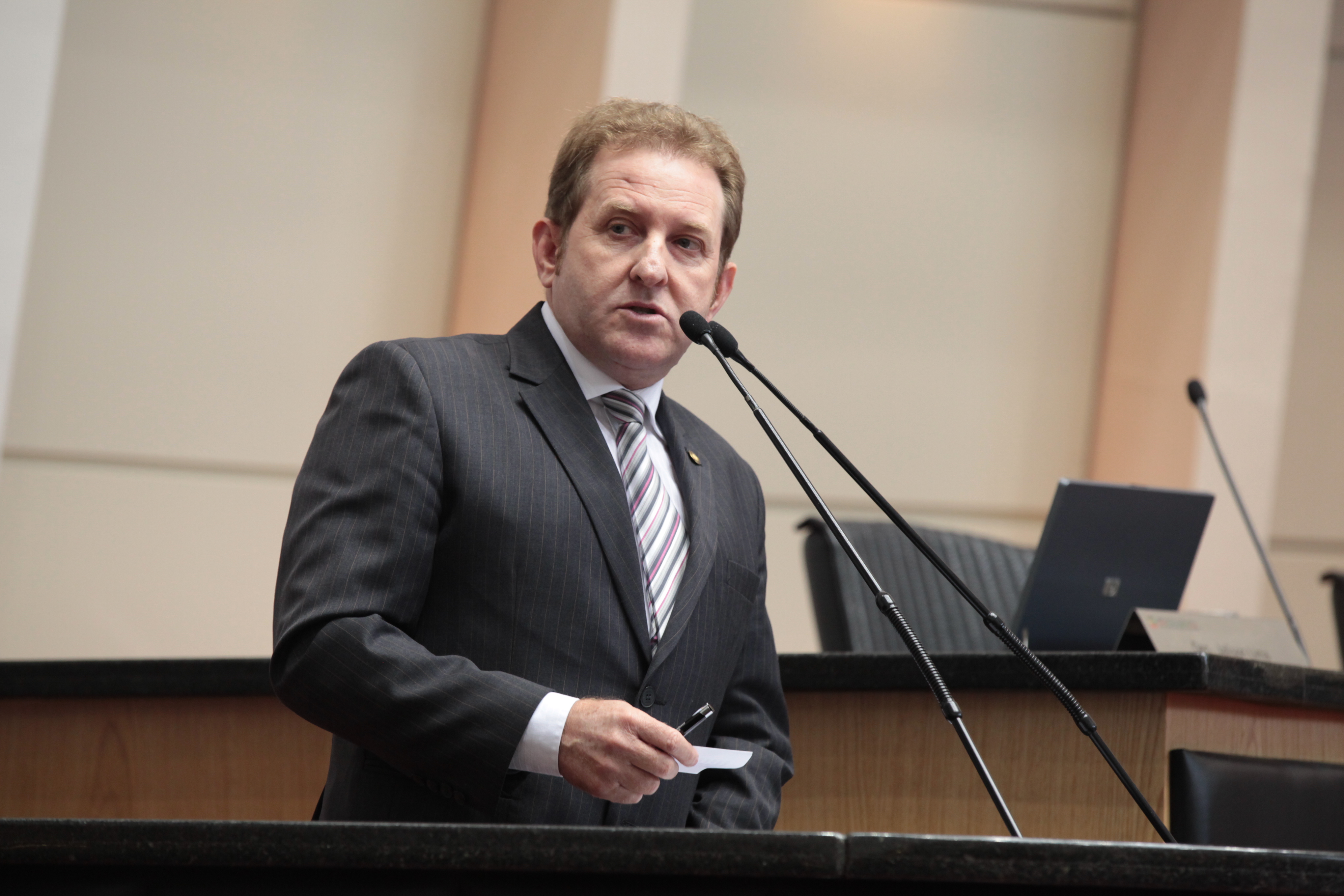 Sessão Ordinária - Plenário Osni Régis. Deputado Valmir Comin (PP). Foto: Miriam Zomer