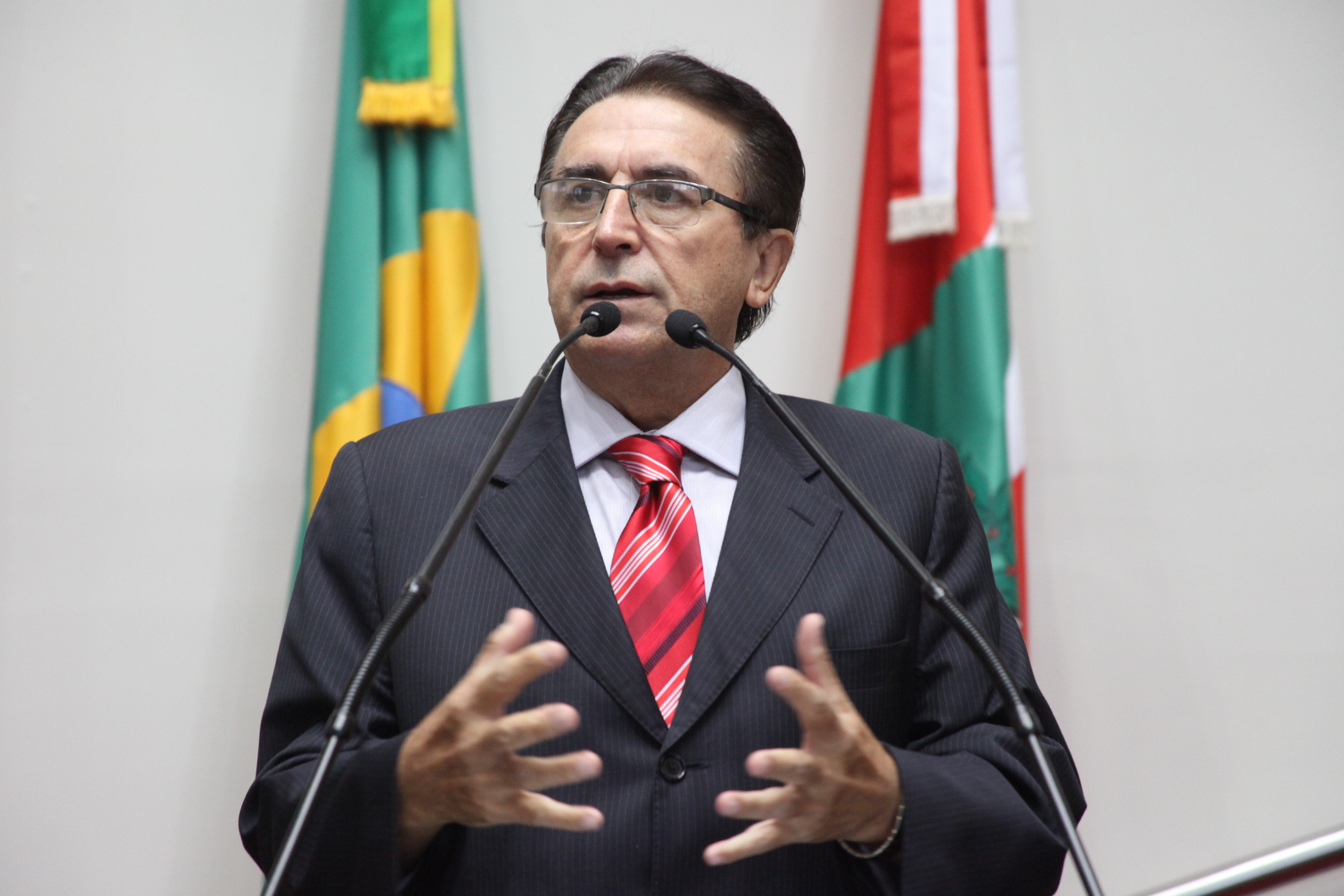 Sessão Ordinária - Plenário Osni Regis. Deputado Antônio Aguiar (PMDB). Foto: Fábio Queiroz