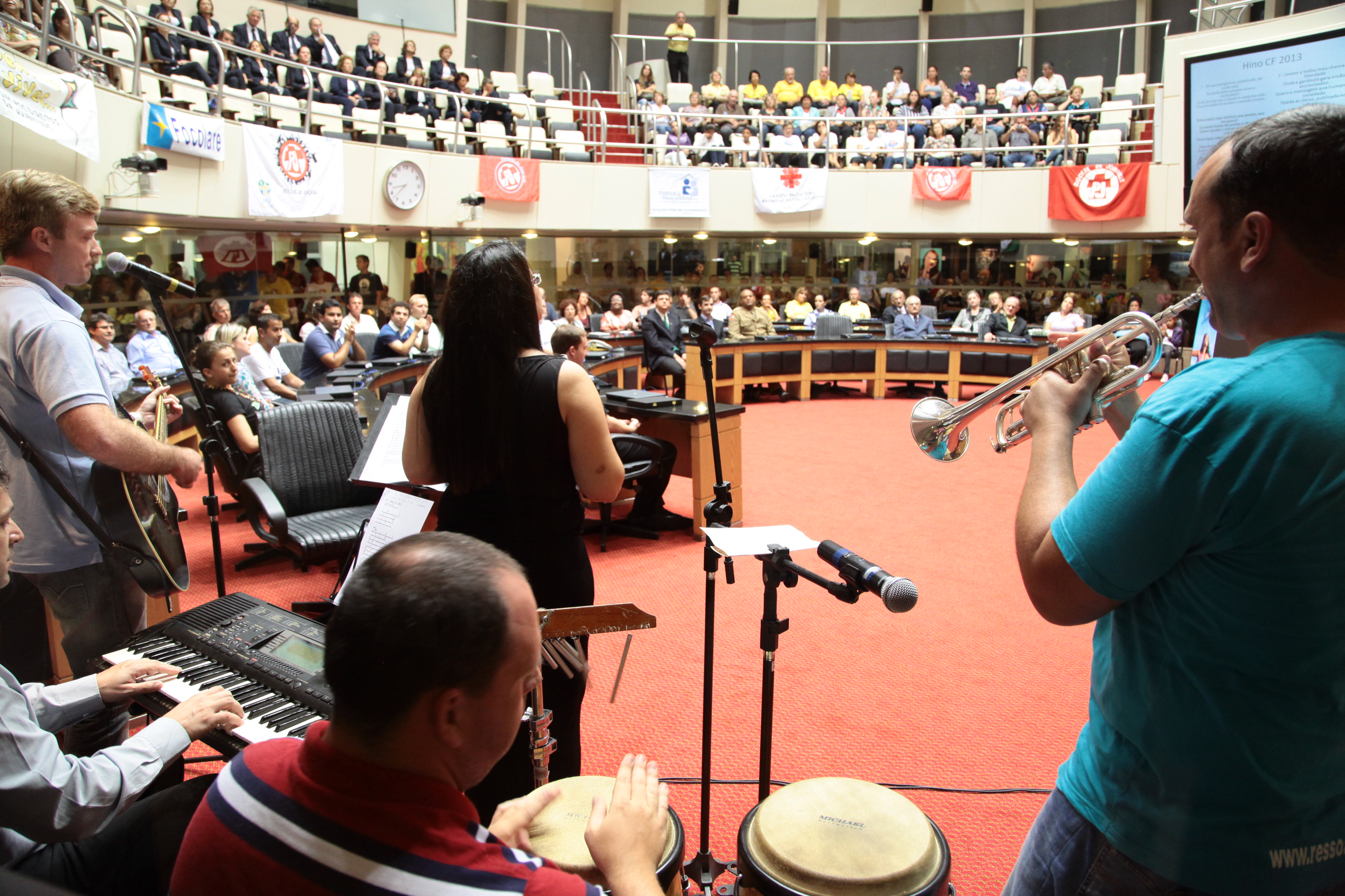 Sessão Especial em comemoração à Campanha da Fraternidade 2013, com o tema Fraternidade e Juventude. Foto: Miriam Zomer