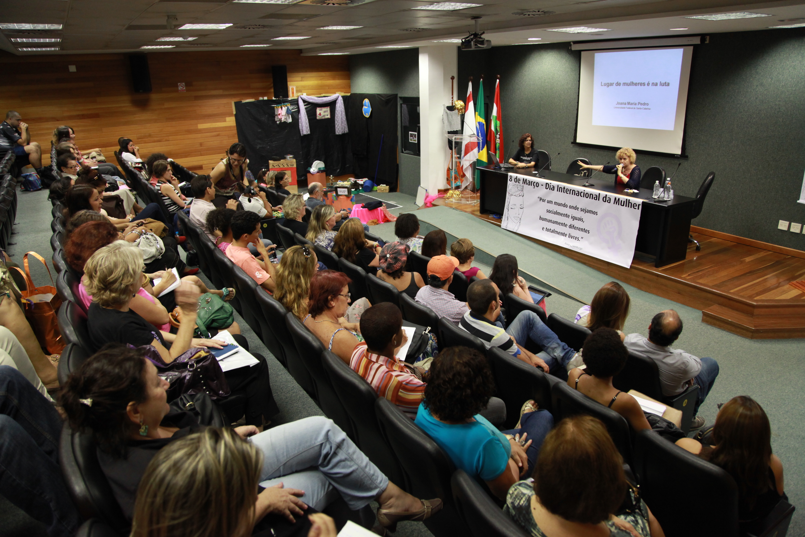 Seminário Comemorativo ao Dia Internacional da Mulher