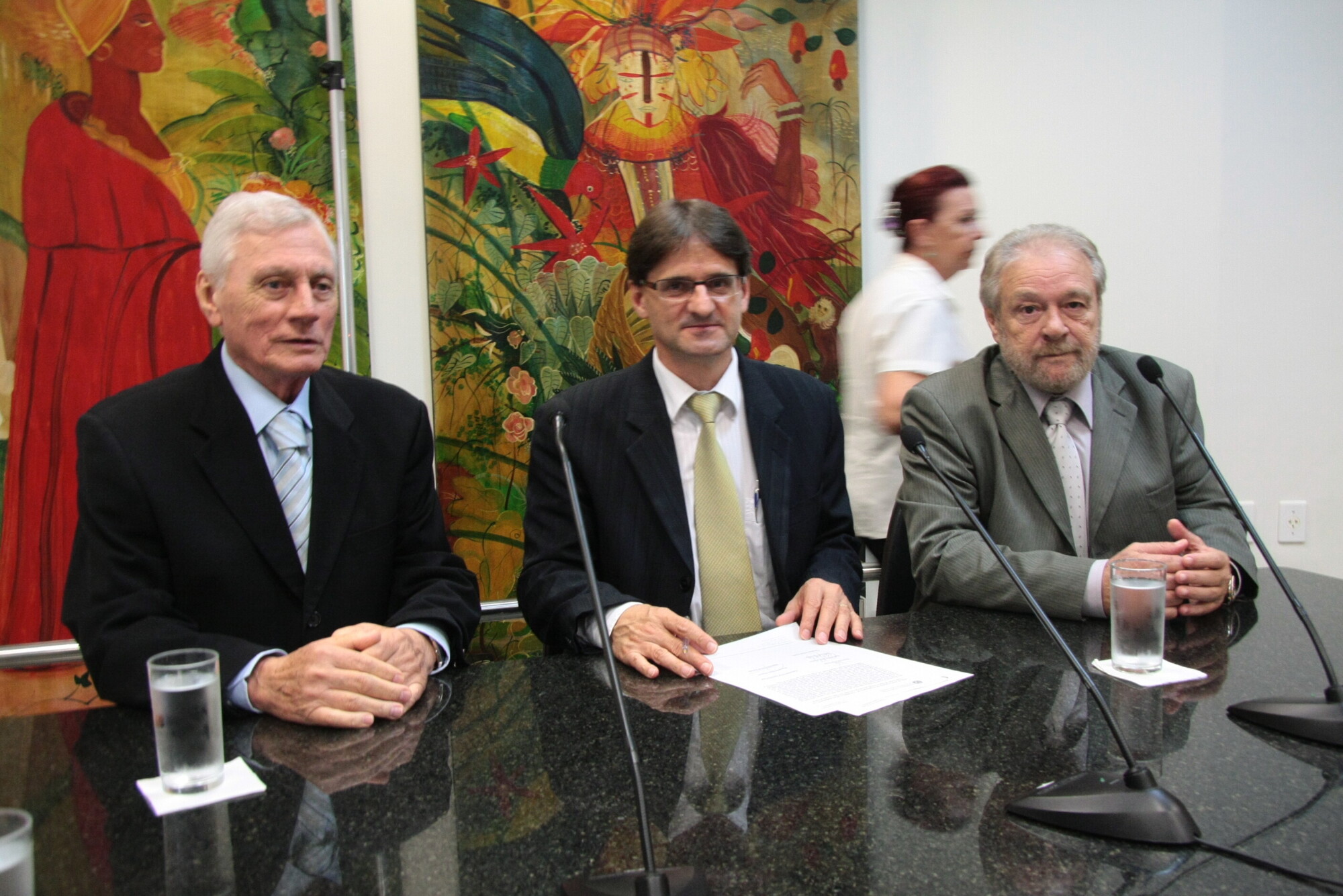 Saretta é reeleito presidente da comissão de Turismo e Meio Ambiente