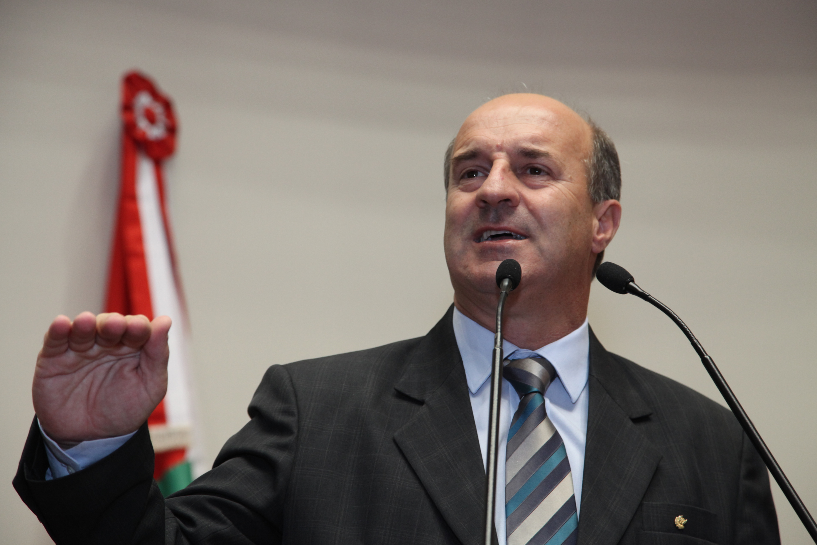 Sessão Ordinária Plenário Osni Régis - Deputado Milton Scheffer (PP)