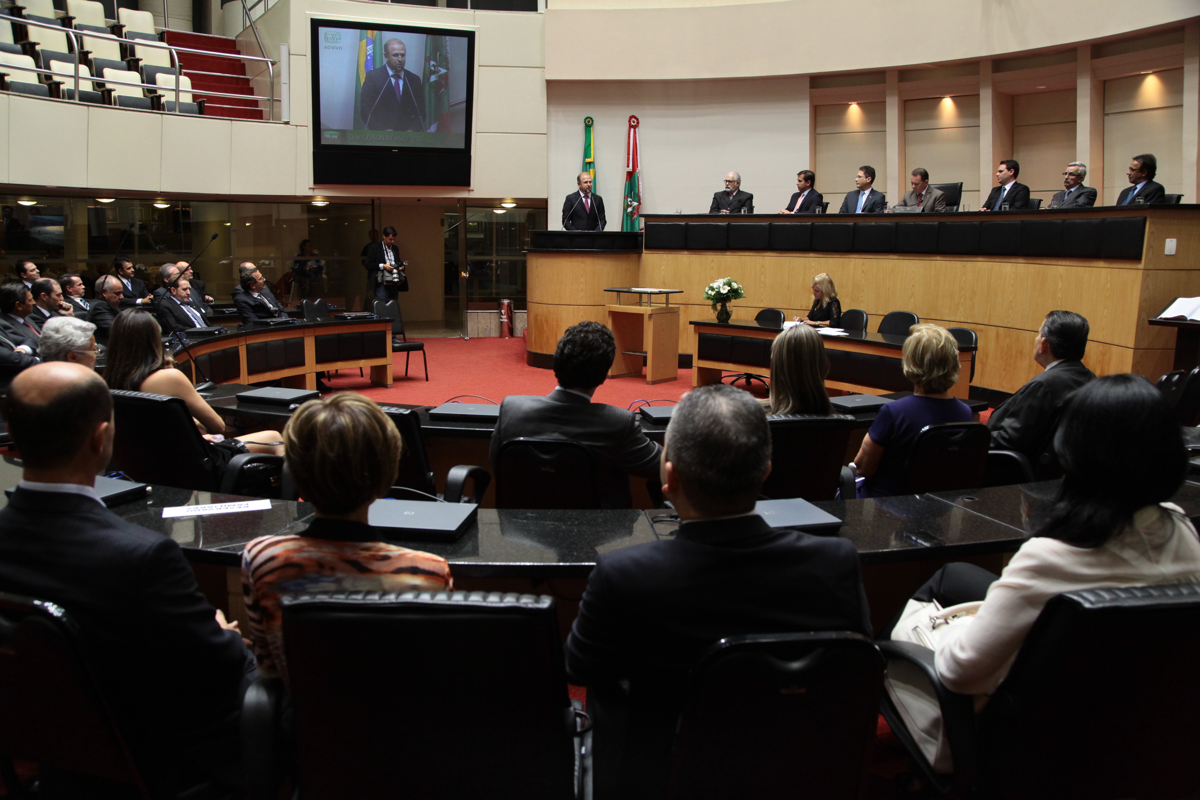 Sessão Solene de concessão de Título de Cidadão Catarinense ao Senhor Eduardo Magnus Smith. Foto: Miriam Zomer