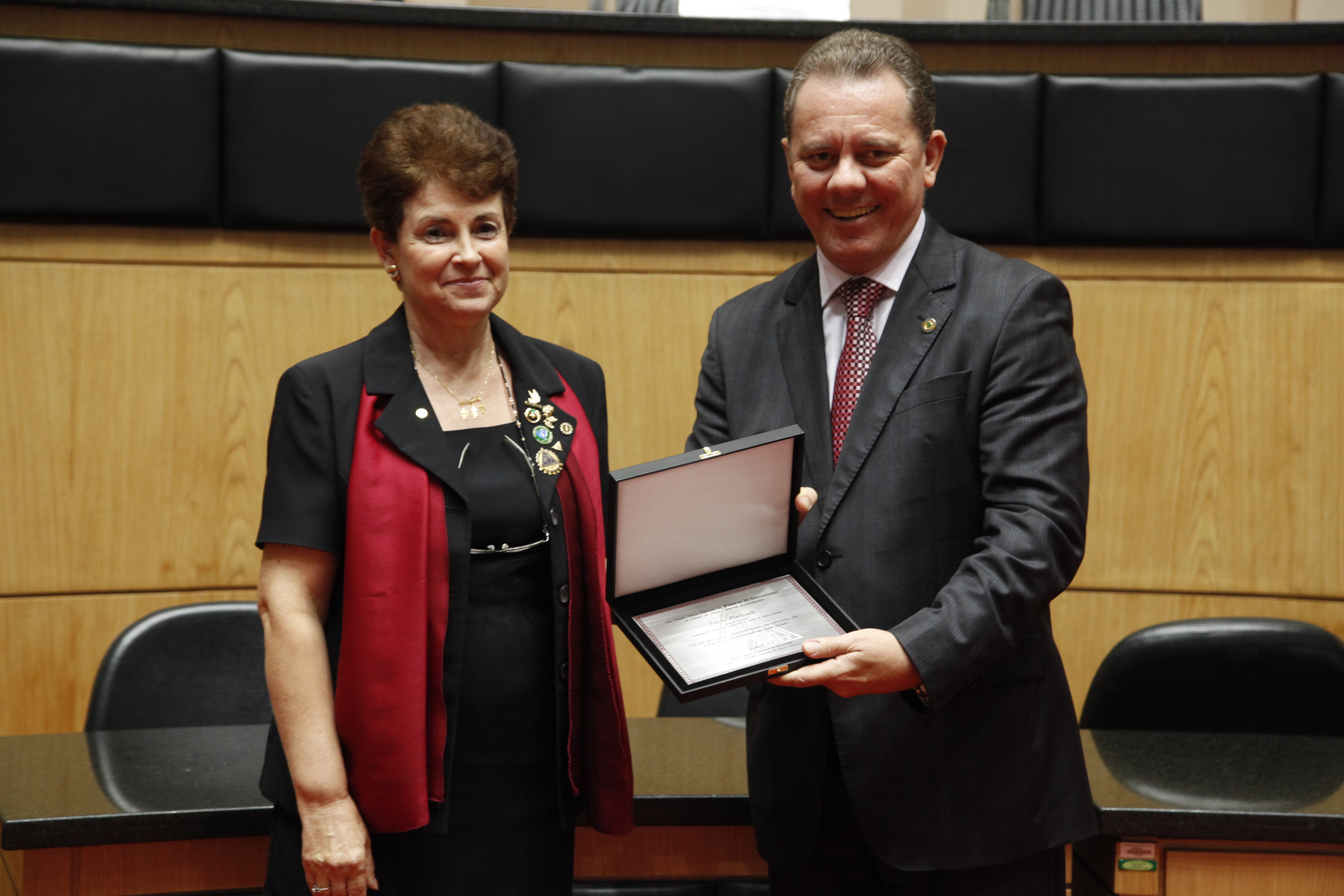 Sessâo Especial em Homenagem as Filhas de Jó   Foto Carlos Kilian