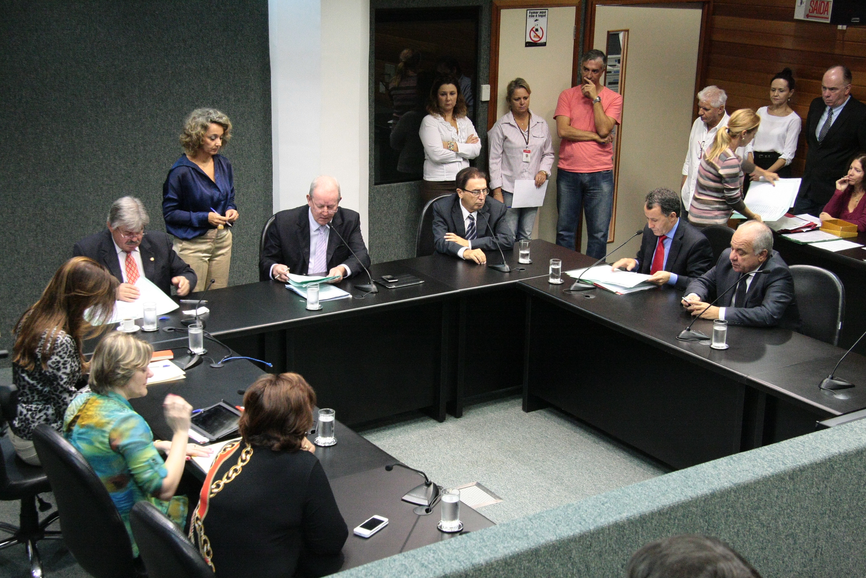 Reunião conjunta das Comissões