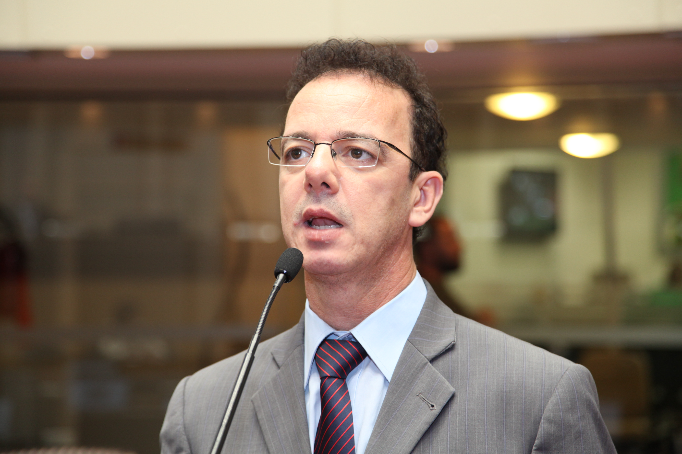 Sessão Ordinária - Plenário Osni Régis. Deputado Ismael dos Santos (PSD)