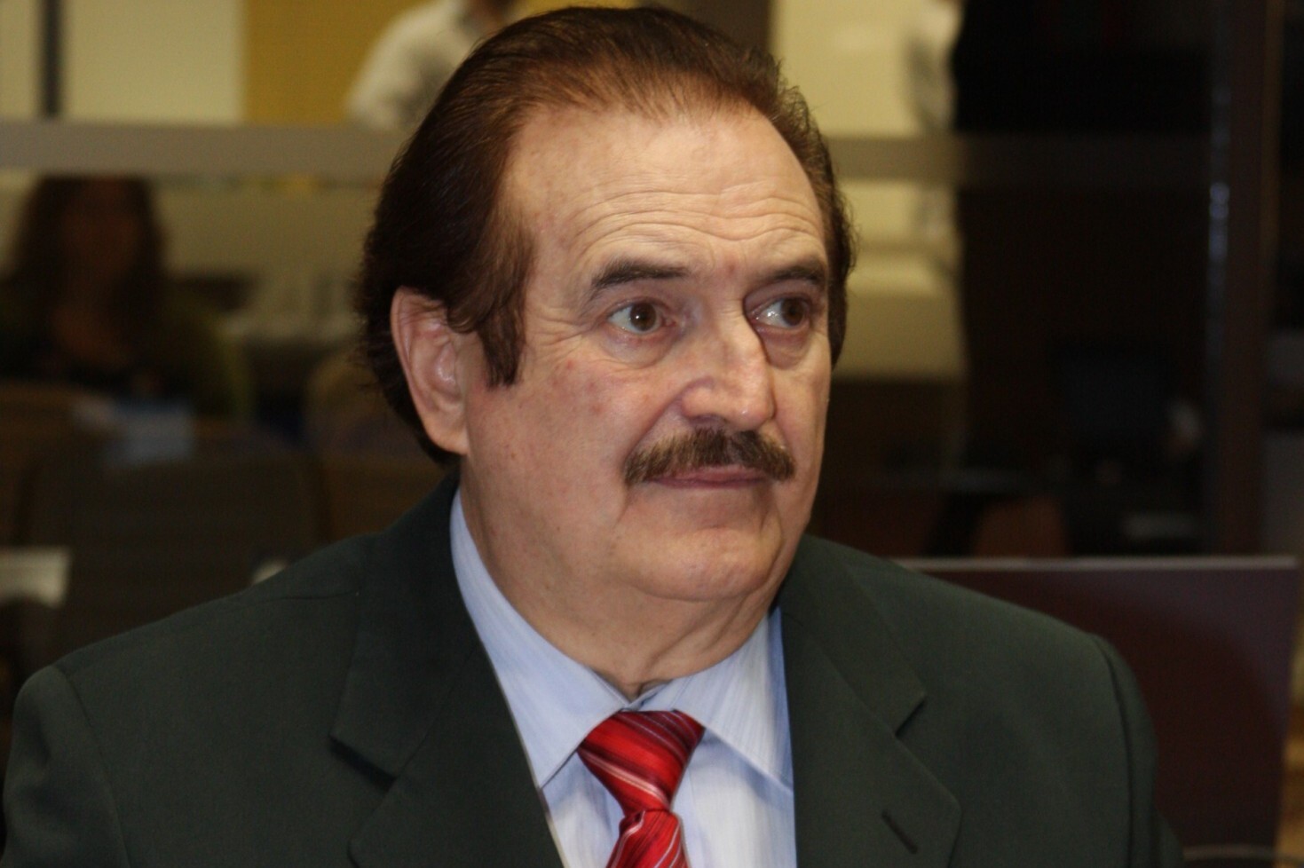 Deputado Narcizo Parisotto  deixa o PTB e ingressa no DEM