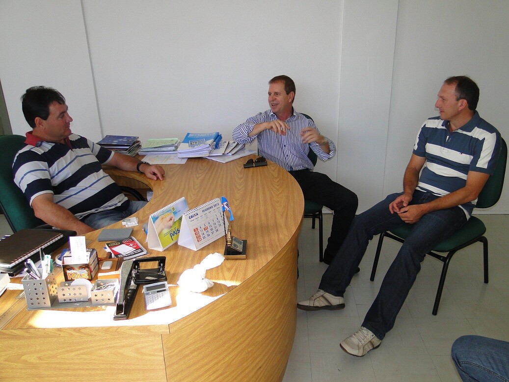 Eskudlark em recente visita ao prefeito e vice na prefeitura em Guaraciaba
