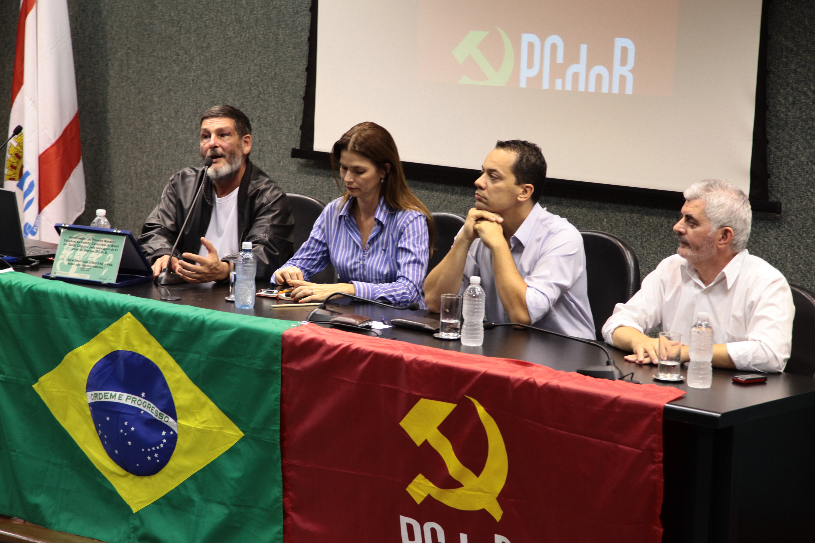Sessão Especial em homenagem aos 91 anos do Partido Comunista do Brasil - PCdoB. Foto: Miriam Zomer