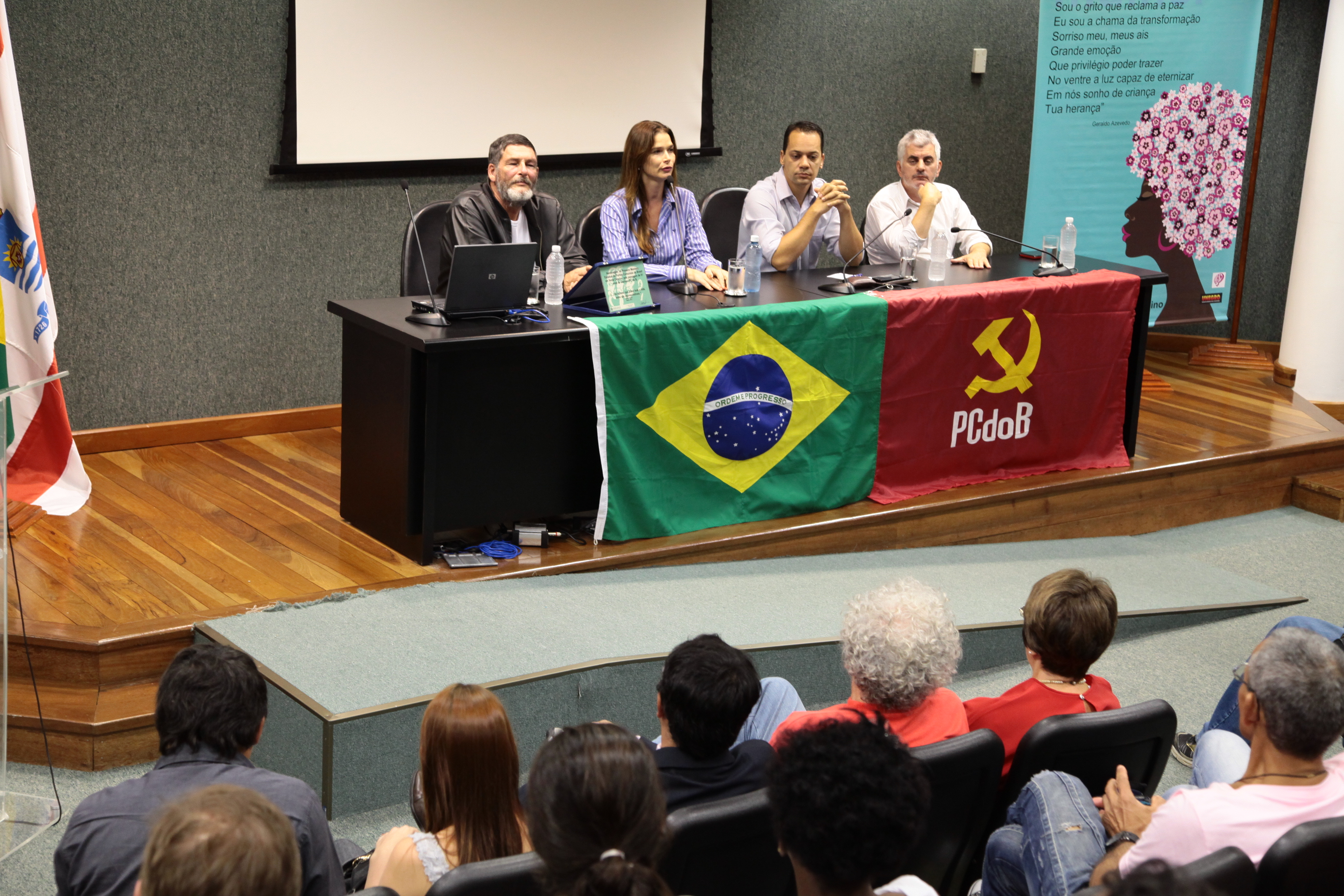 Sessão Especial em homenagem aos 91 anos do Partido Comunista do Brasil - PCdoB. Foto: Miriam Zomer
