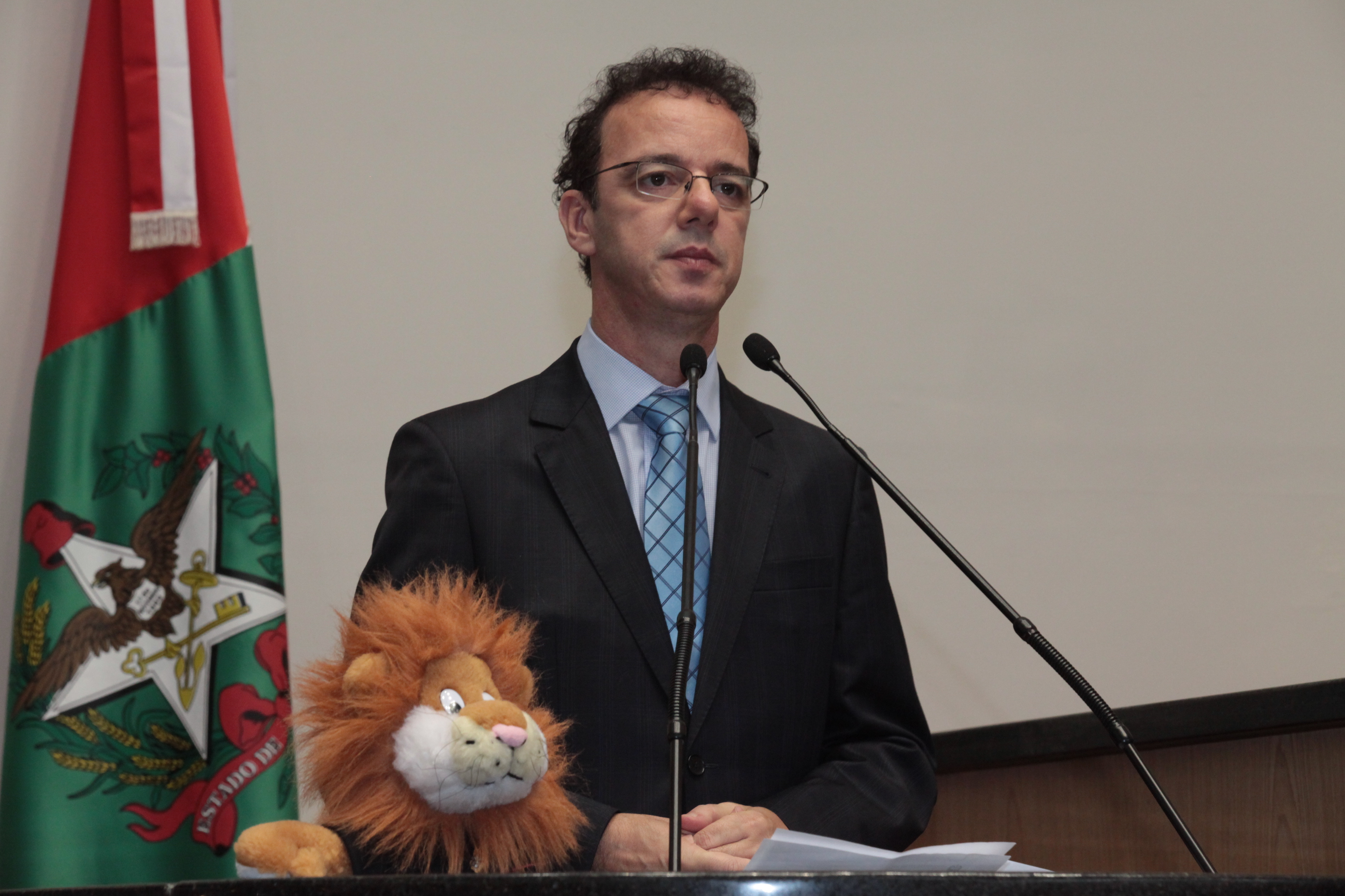 Sessão Ordinária - Plenário Osni Régis - Deputado Ismael dos Santos (PSD). Foto: Solon Soares