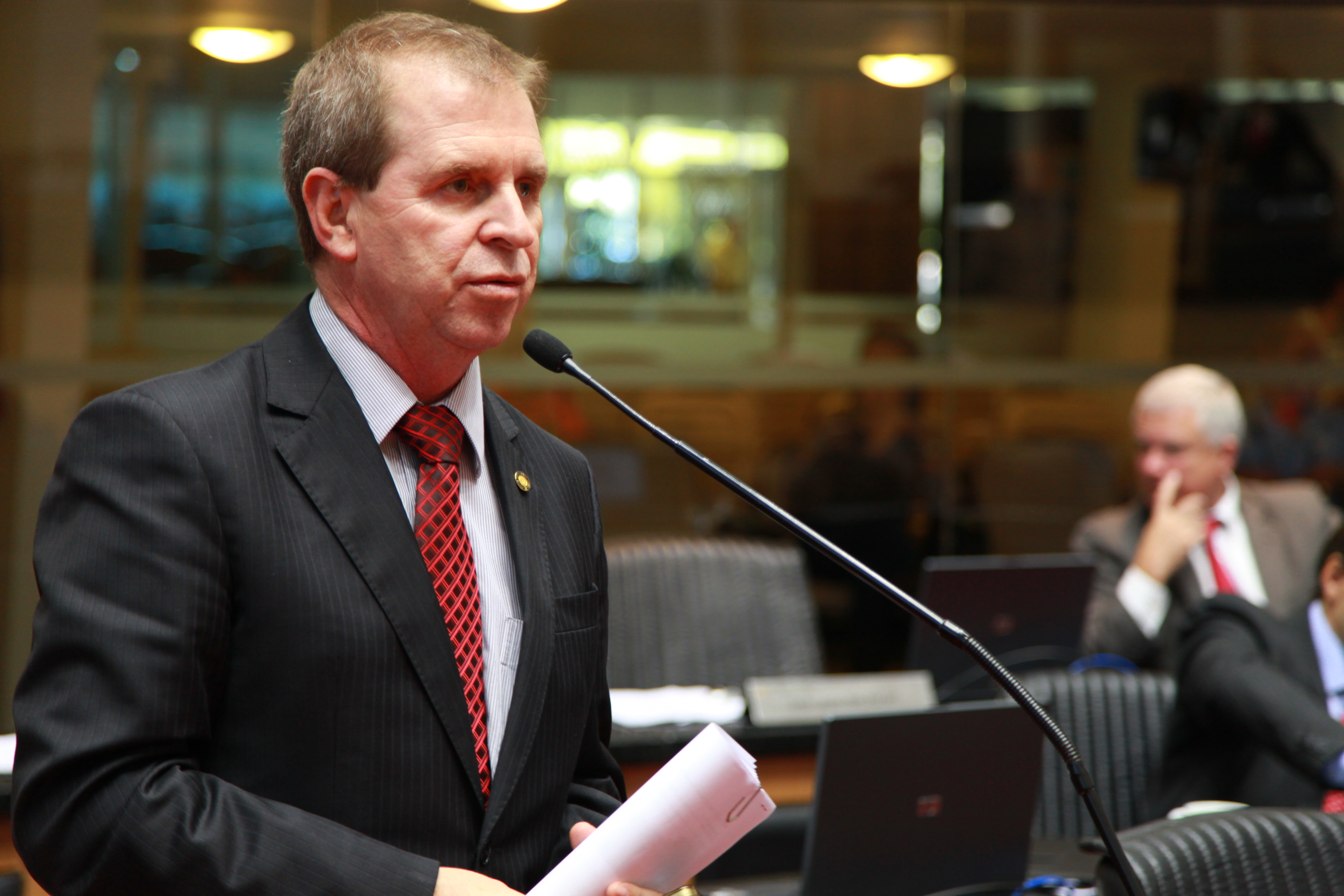 Sessão Ordinária - Plenário Osni Régis - Deputado Maurício Eskudlark (PSD) - Foto: Lucas Gabriel Diniz
