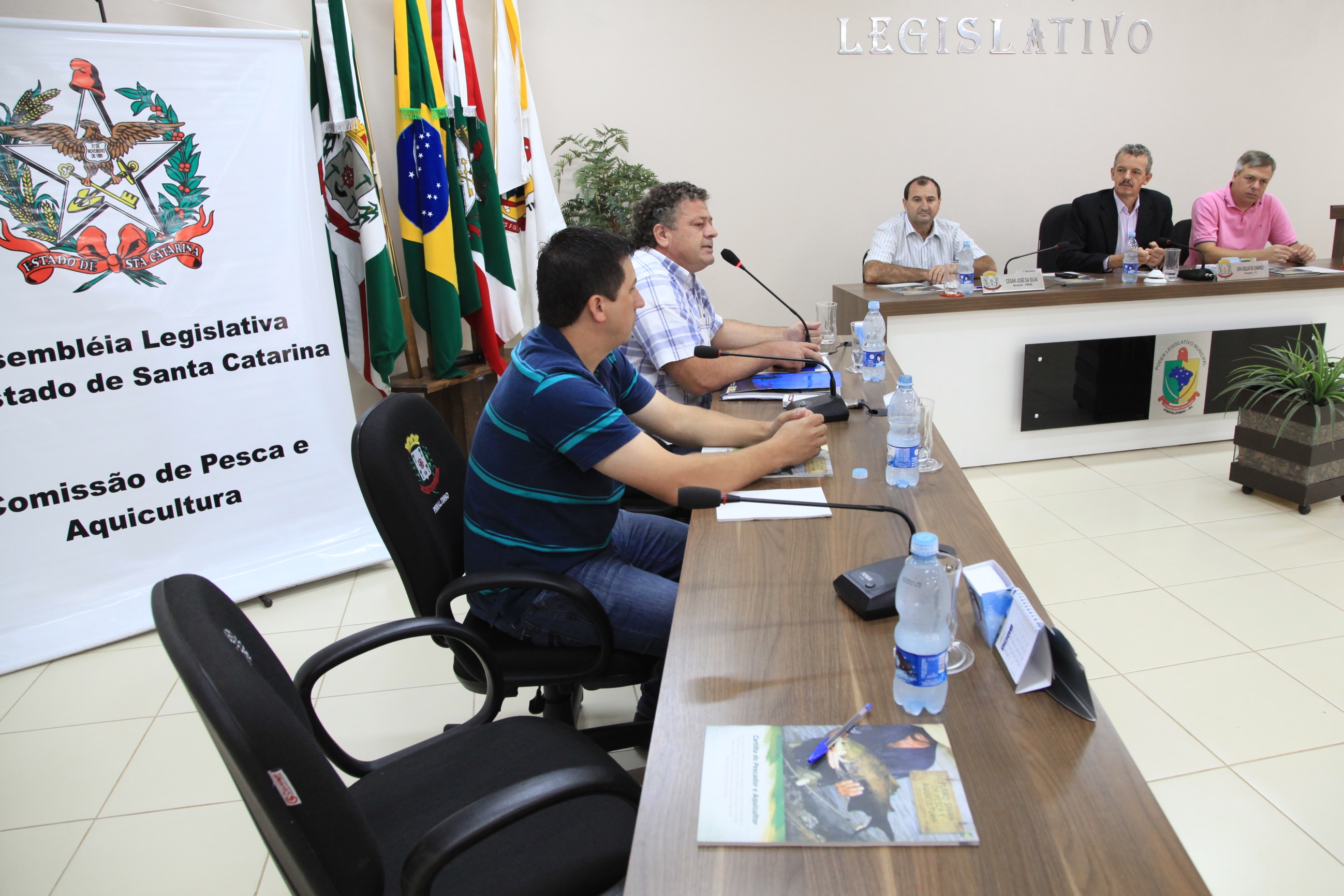 Comissão de Pesca e Aquicultura da Assembleia Legislativa realiza na cidade de Pinhalzinho, o seminário regional para debater o Plano Safra Pesca e Aqüicultura. Foto: Miriam Zomer