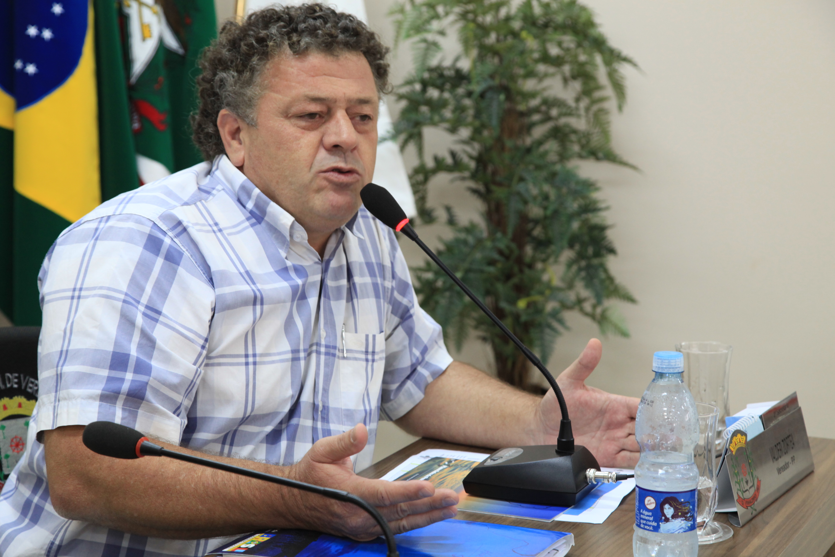 Comissão de Pesca e Aquicultura da Assembleia Legislativa realiza na cidade de Pinhalzinho, o seminário regional para debater o Plano Safra Pesca e Aqüicultura. Horst Doering.  Foto: Miriam Zomer