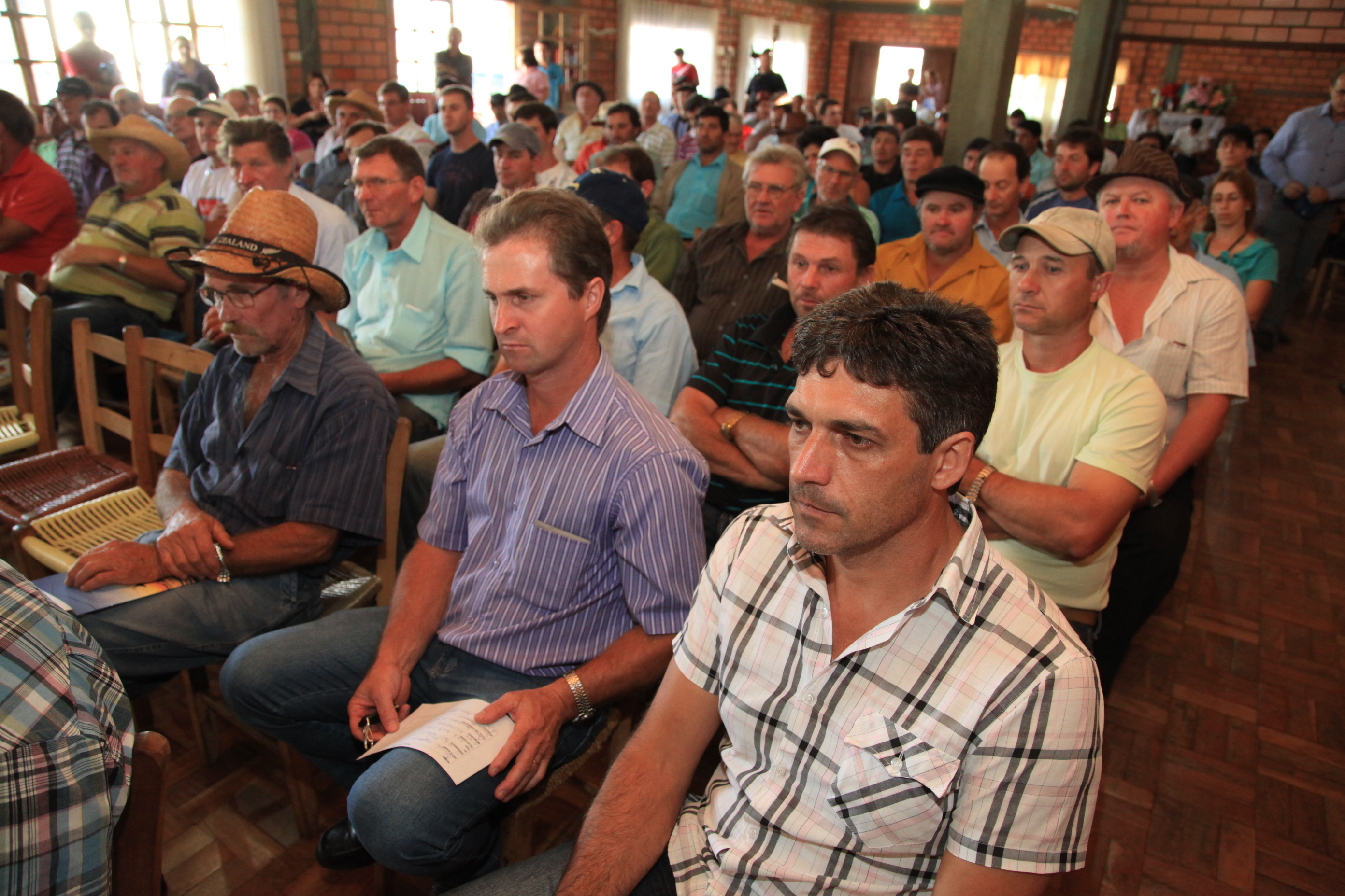 Comissão de Pesca e Aquicultura da Assembleia Legislativa realiza na cidade de São Lourenço do Oeste, o seminário regional para debater o Plano Safra Pesca e Aqüicultura. Foto: Miriam Zomer