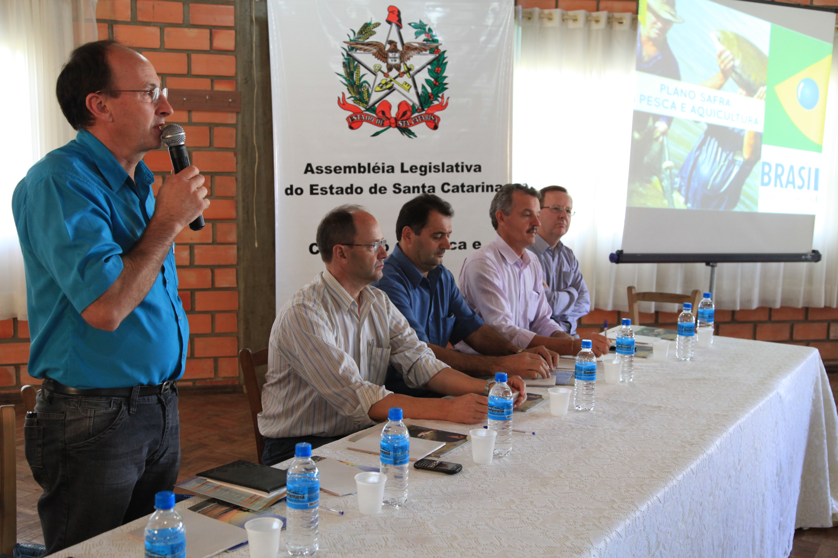 Comissão de Pesca e Aquicultura da Assembleia Legislativa realiza na cidade de São Lourenço do Oeste, o seminário regional para debater o Plano Safra Pesca e Aqüicultura. Foto: Miriam Zomer