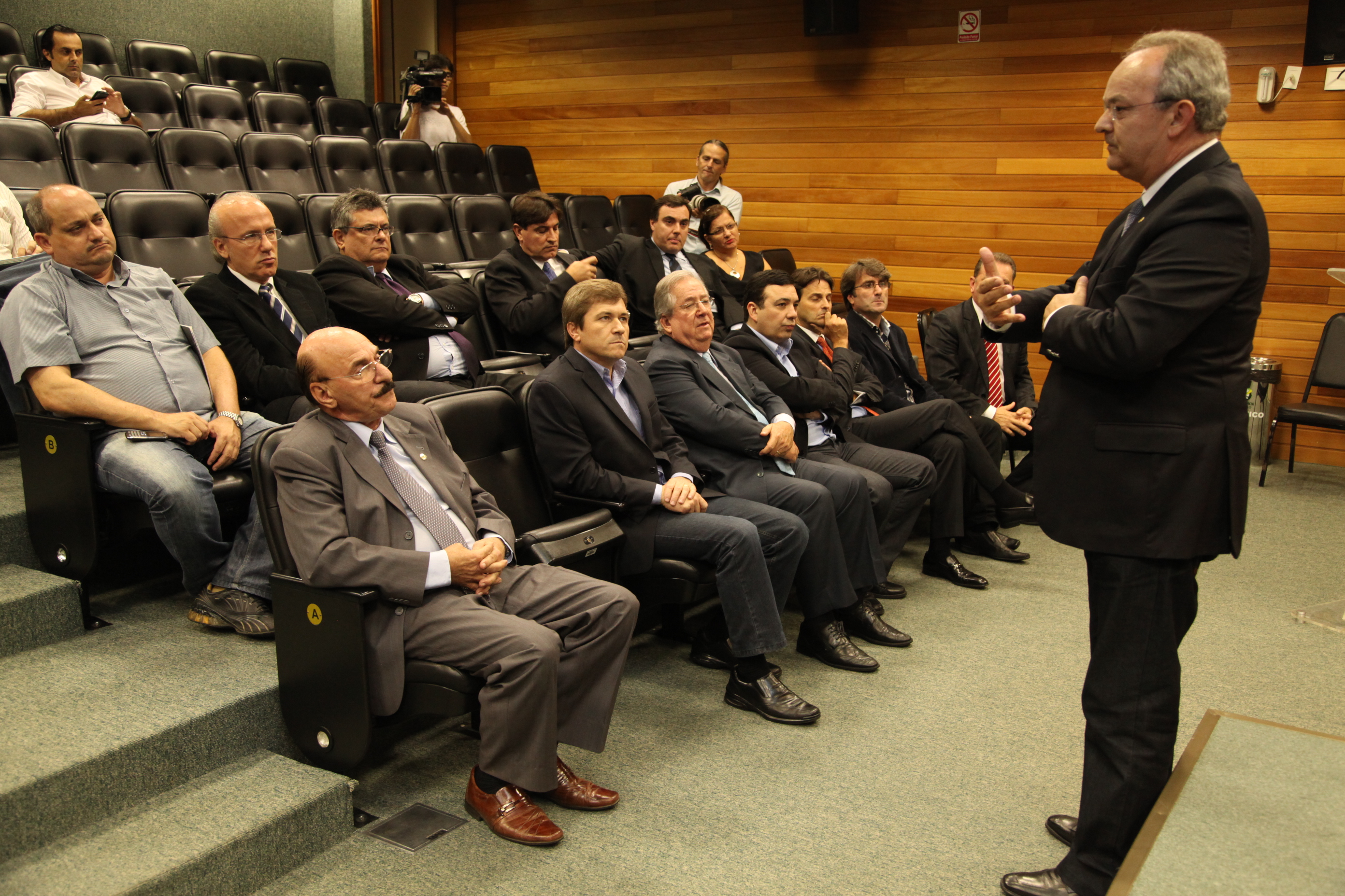 Audiência sobre o Centro de Inovação de Tubarão. Foto: Miriam Zomer