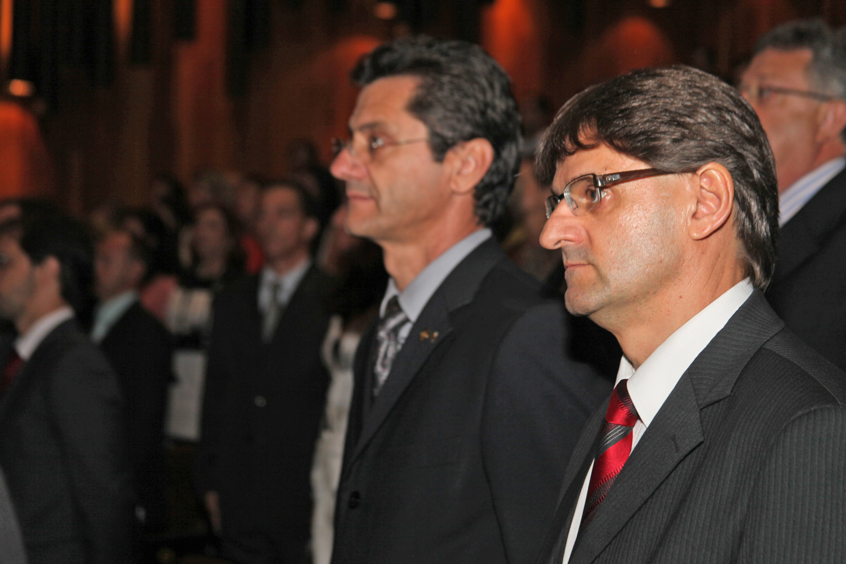 Governador Raimundo Colombo dá posse aos 40 defensores públicos de Santa Catarina. Foto: Fábio Queiroz