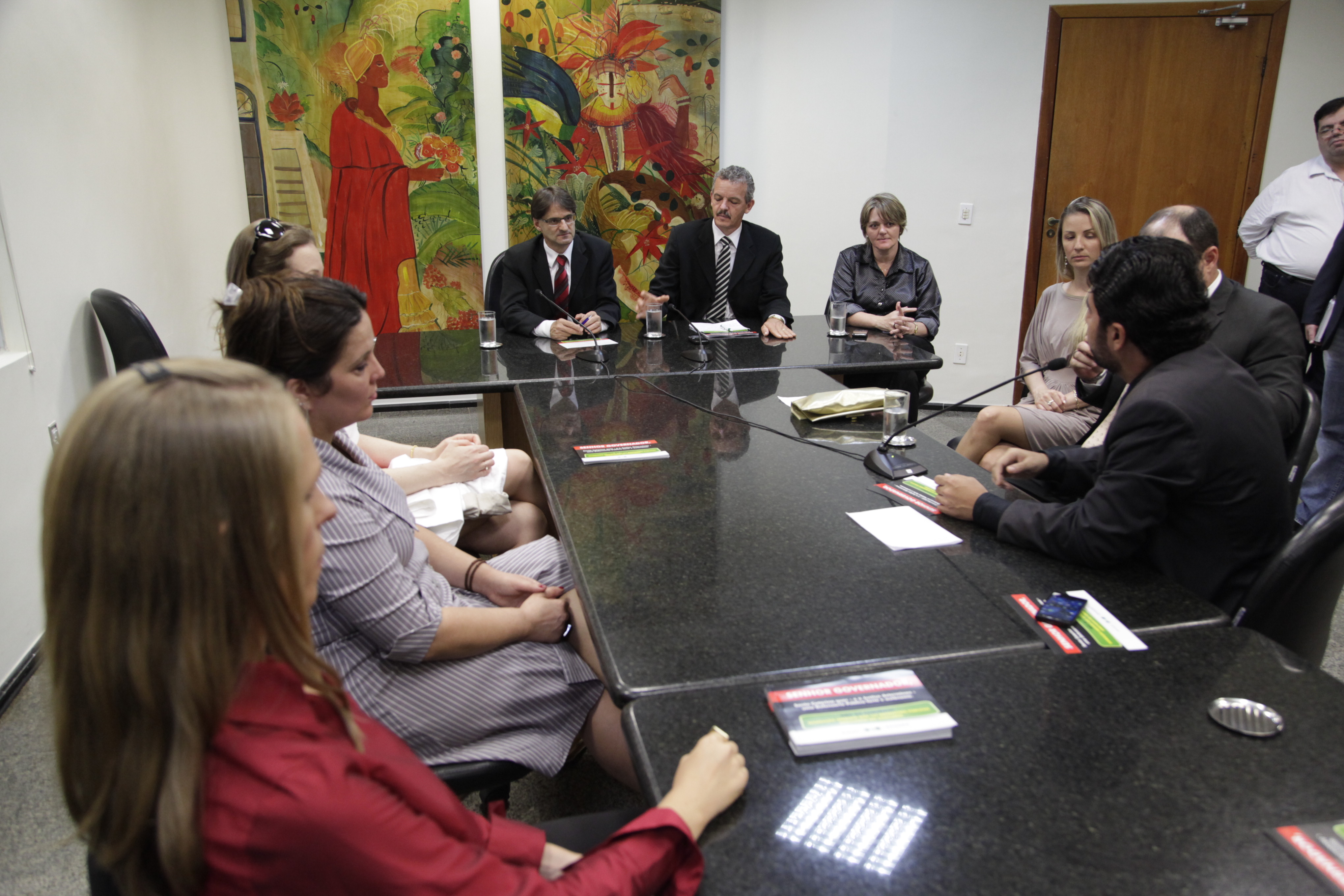 Defensores Públicos visitam o Parlamento Catarinense. Foto: Carlos Kilian