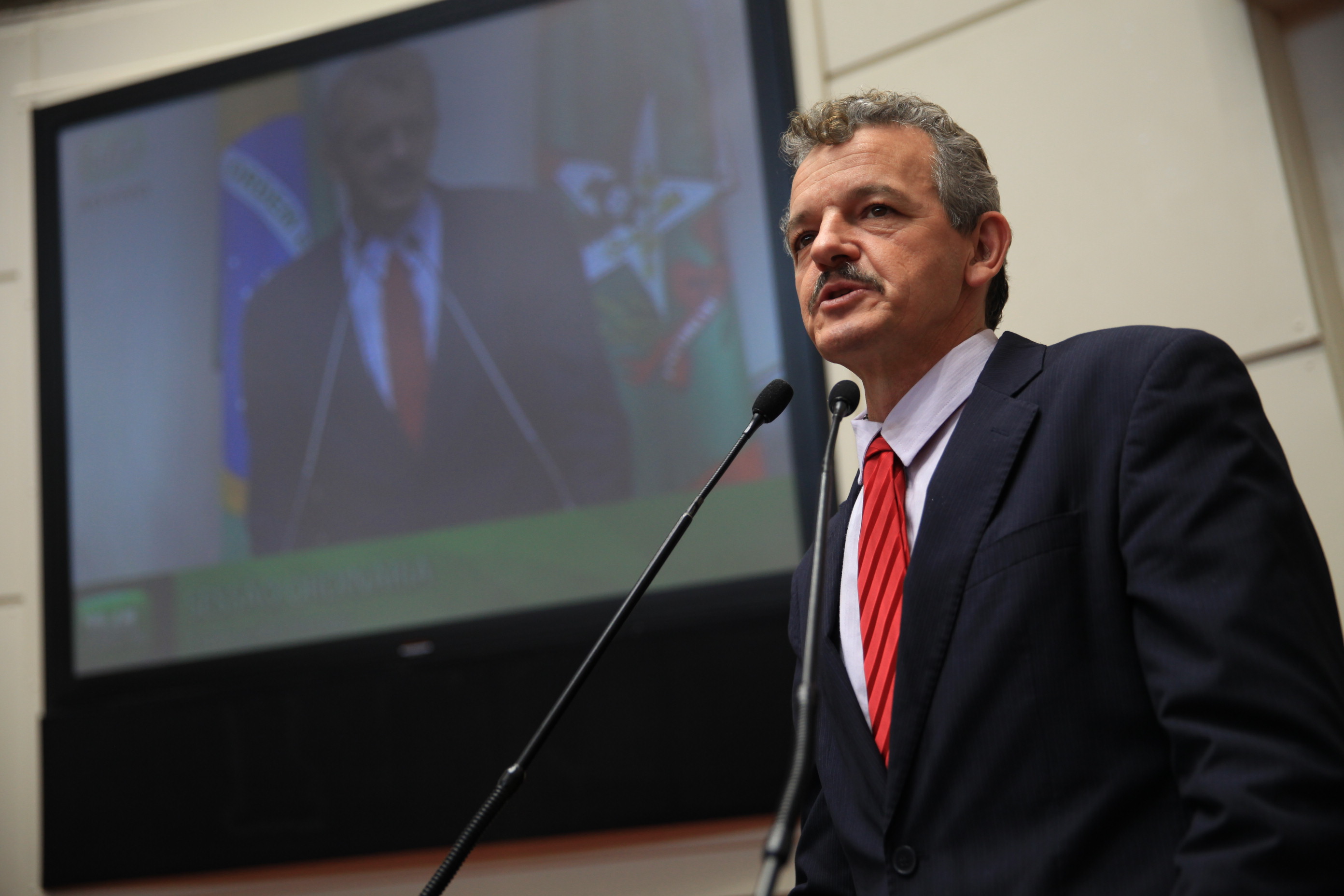 Sessão Ordinária - Plenário Osni Régis - Deputado Dirceu Desch (PT) - Foto: Lucas Gabriel Diniz