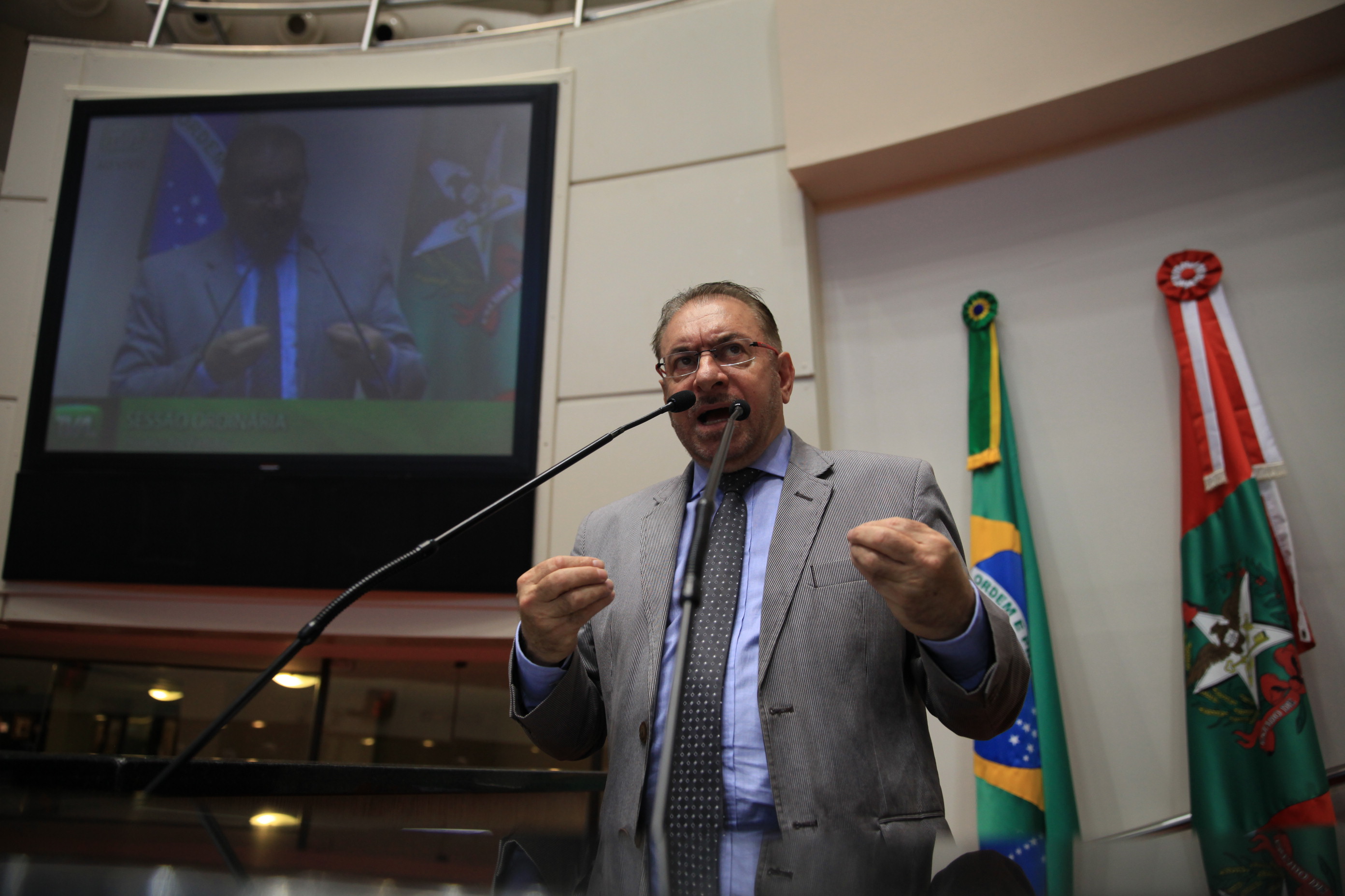 Sessão Ordinária - Plenário Osni Régis - Foto: Lucas Gabriel Diniz
