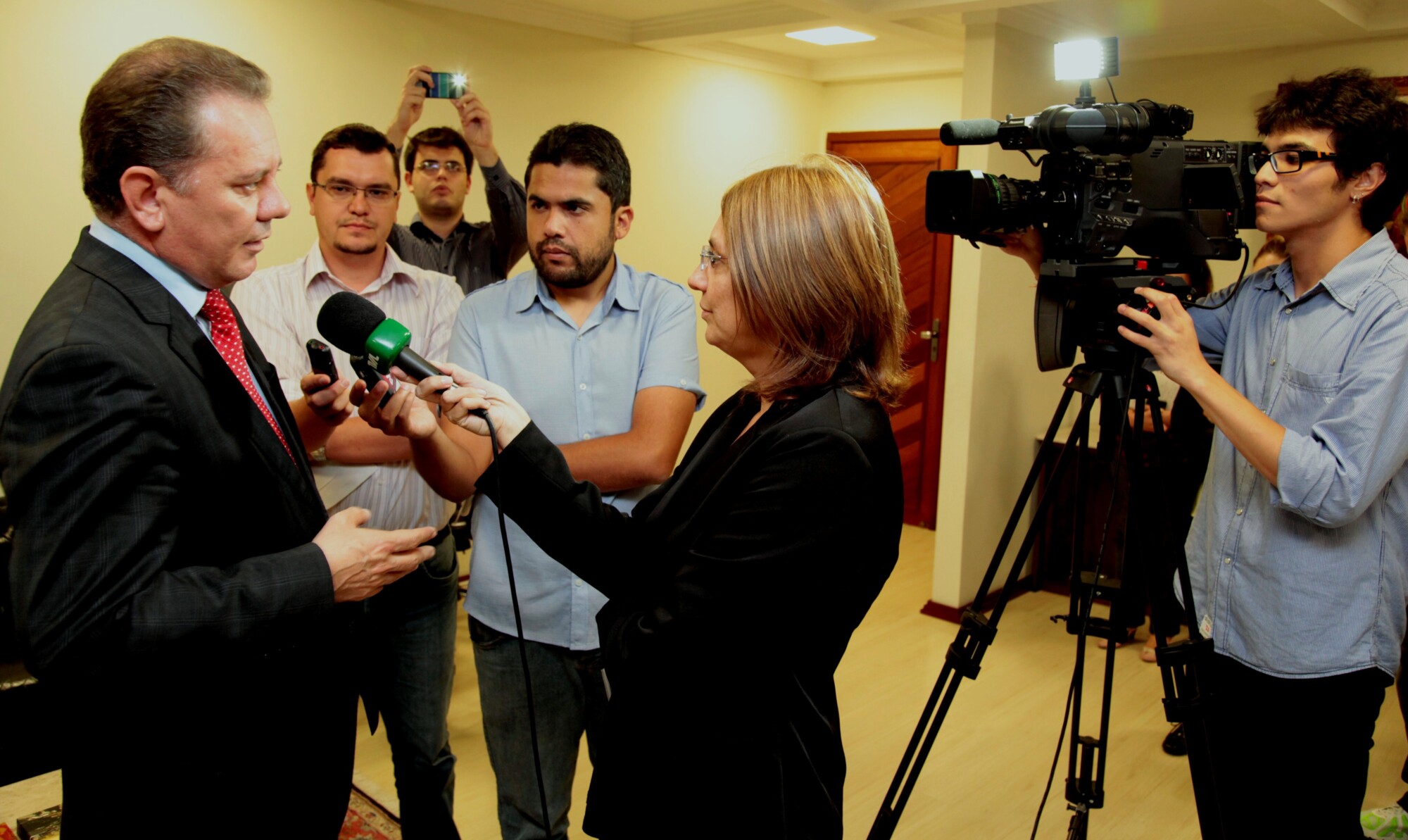 Mesa anuncia auditoria no ponto biométrico