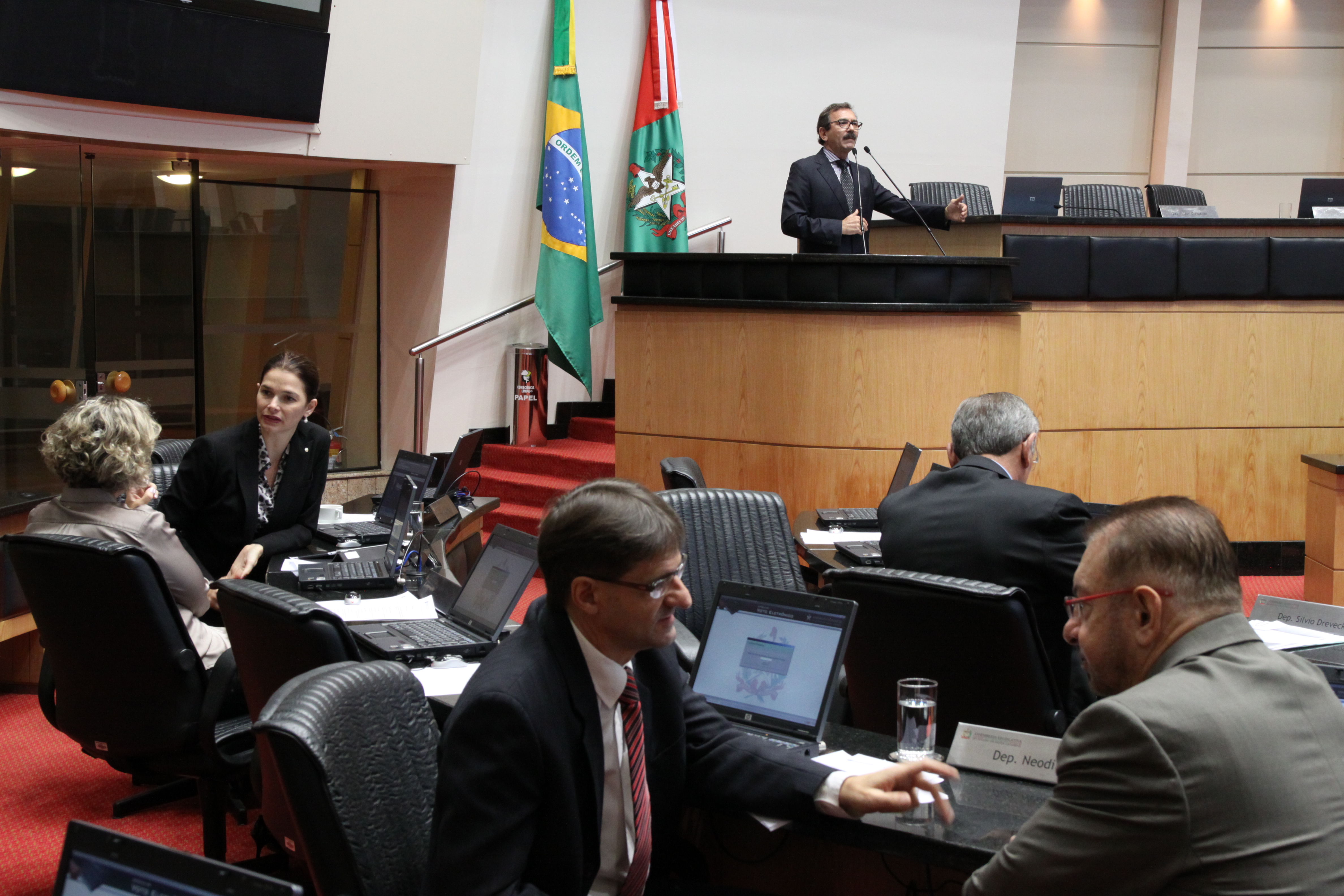Sessão Ordinária Plenário Osni Régis. Foto: Eduardo Guedes de Oliveira