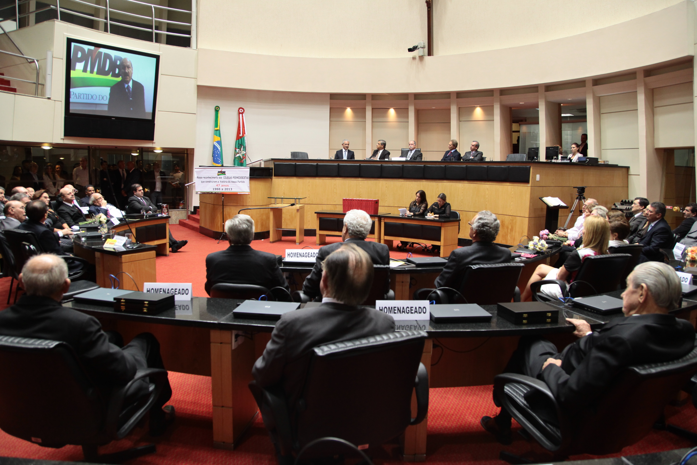 Sessão Especial em homenagem aos 47 anos de fundação do Partido do Movimento Democrático do Brasil - PMDB. Foto: Miriam Zomer