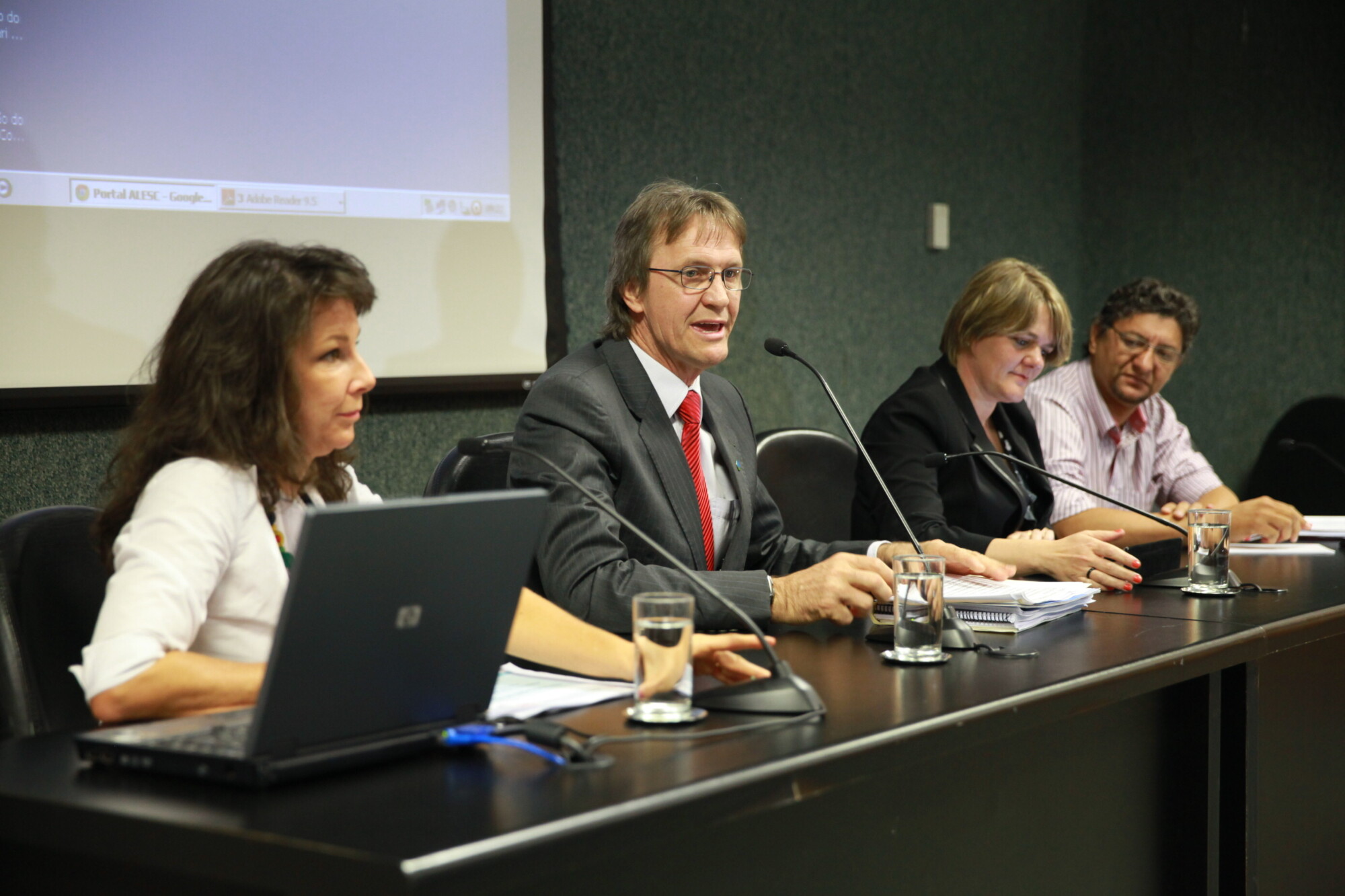 Seminário discute reformulação do ensino médio no país