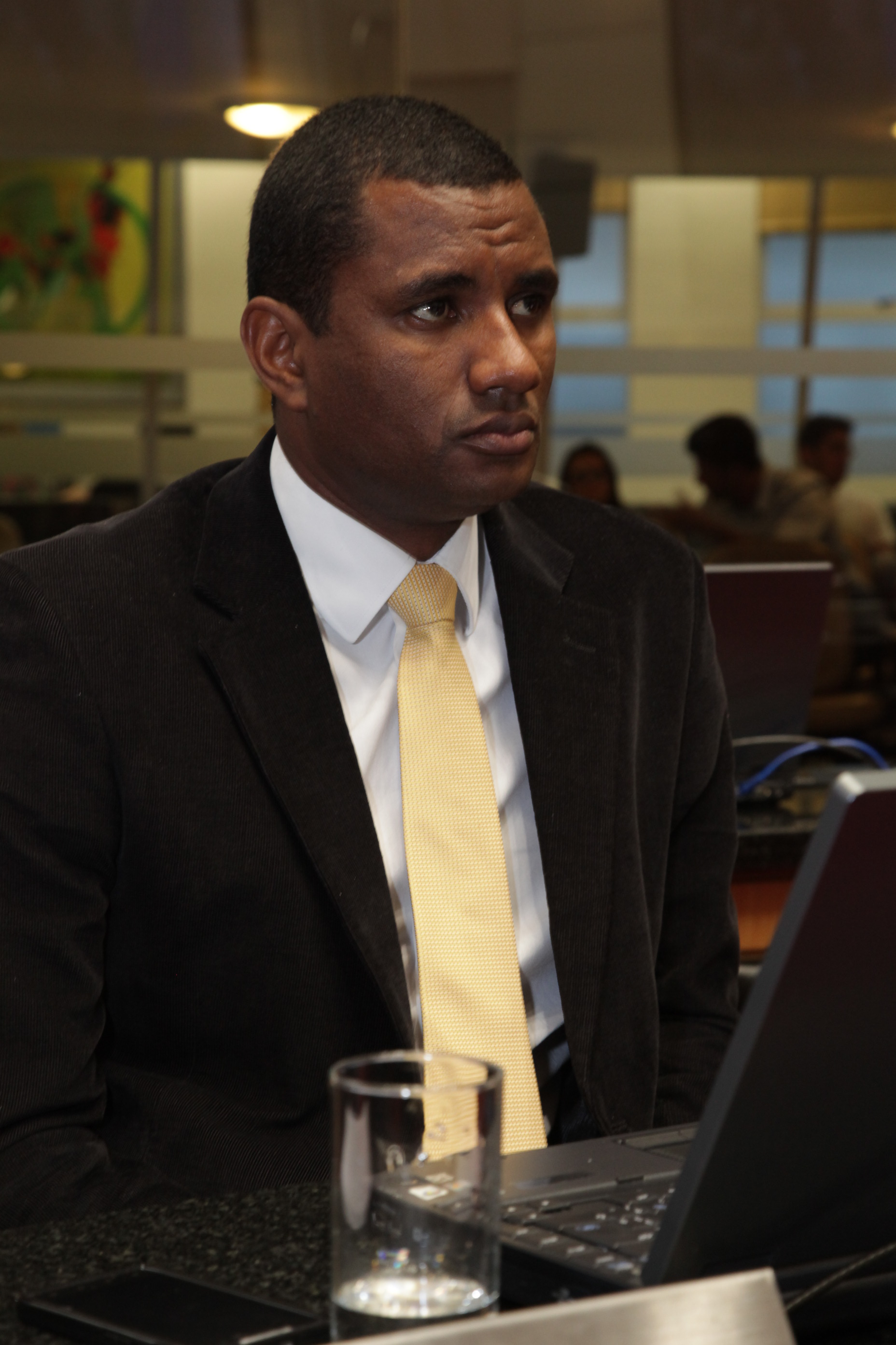 Sessão Ordinária - Plenário Osni Régis - Deputado: Sandro Silva (PPS)