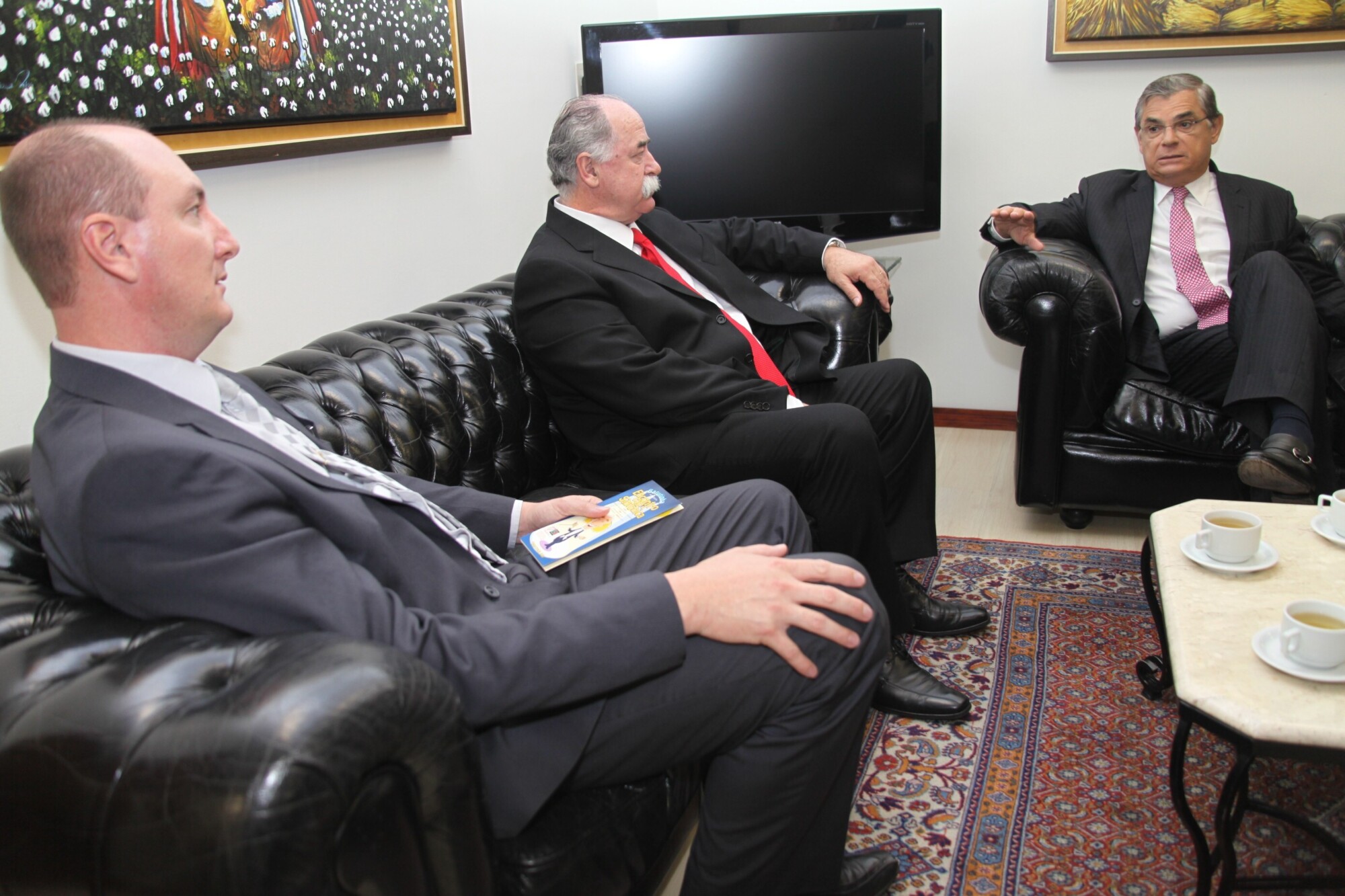 Mauro de Nadal (e), Romildo Titon e Pinho Moreira. FOTO: Fábio Queiroz/Agência AL