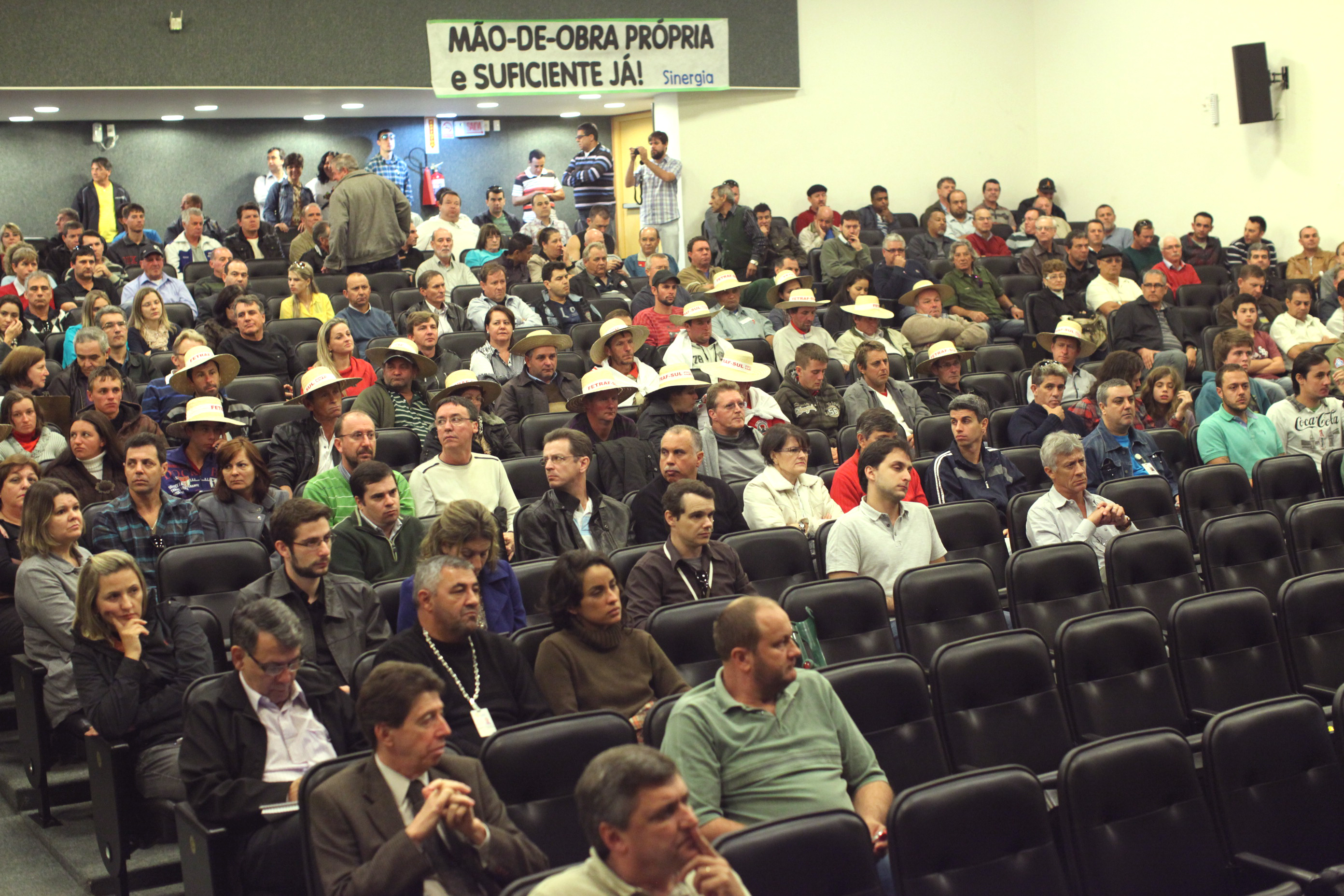Audiência Pública A Nova Realidade da Companhia Celesc. Foto: Fábio Queiroz