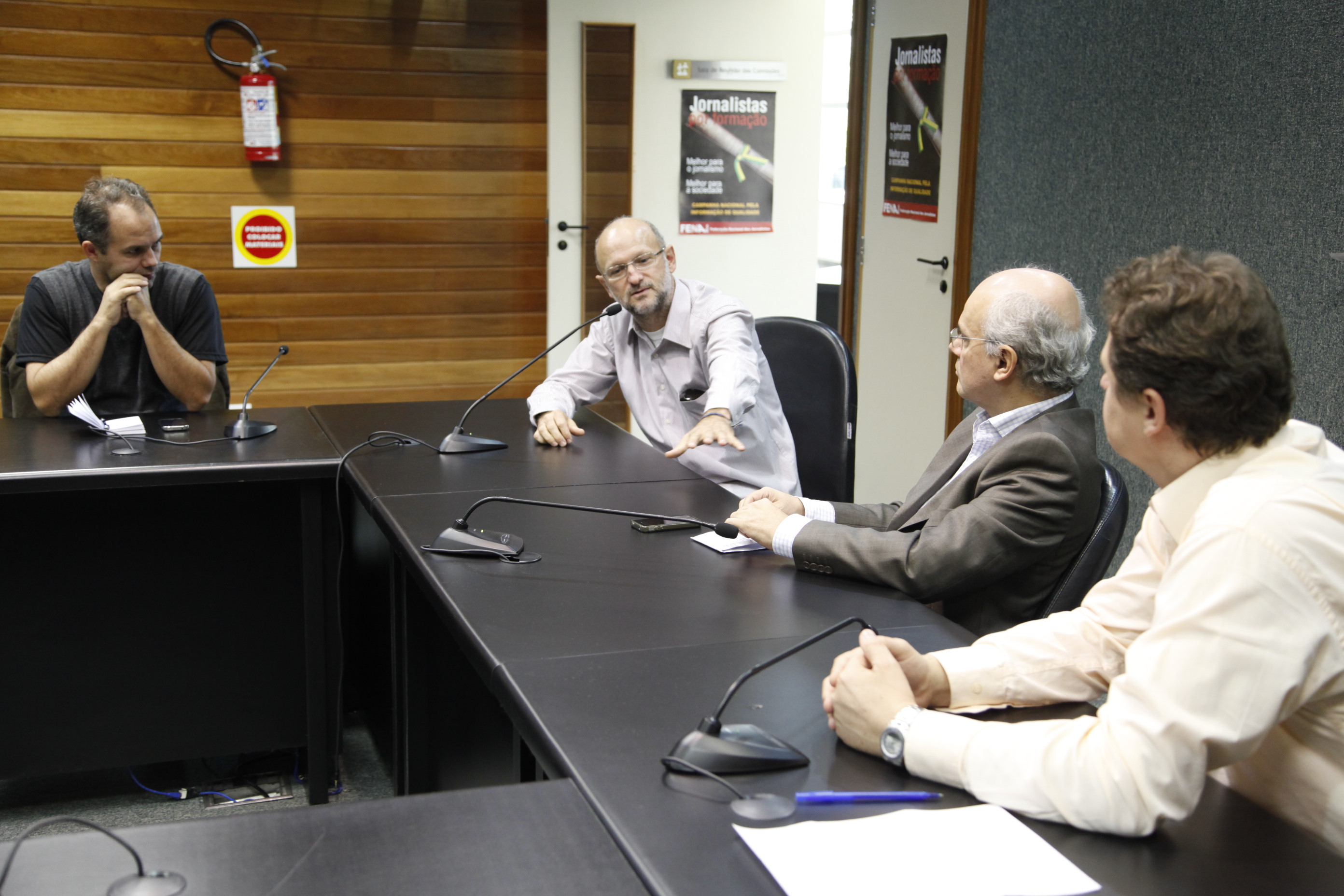 'Reunião do Sindicato dos Jornalistas para discutir o avanço da profissão
