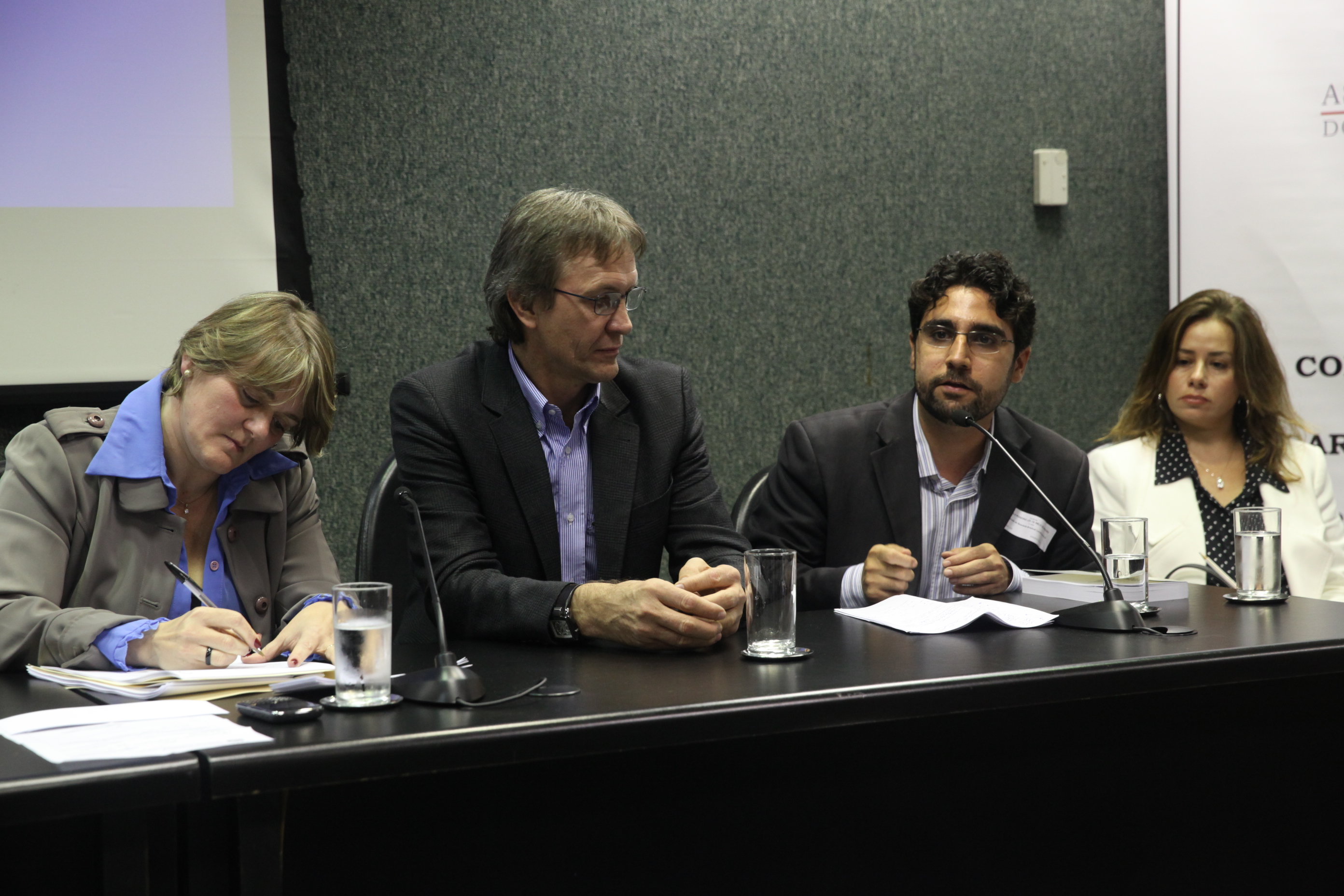 Audiência Pública para avaliar e debater o primeiro mês de trabalho da Defensoria Pública de Santa Catarina. Foto: Miriam Zomer