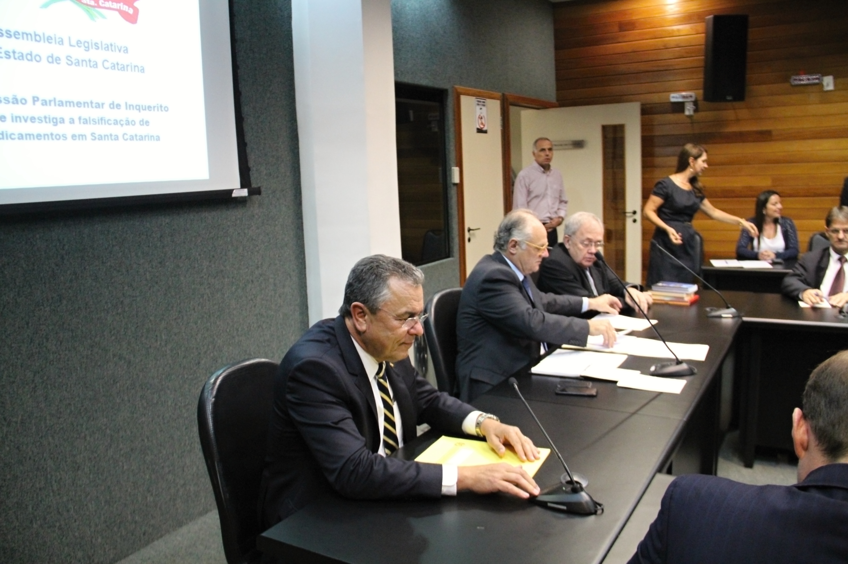 Joares Ponticelli, Presidente da Assembleia Legislativa de Santa Catarina, visita a X Feincos em Tubarão. Foto: Fábio Queiroz