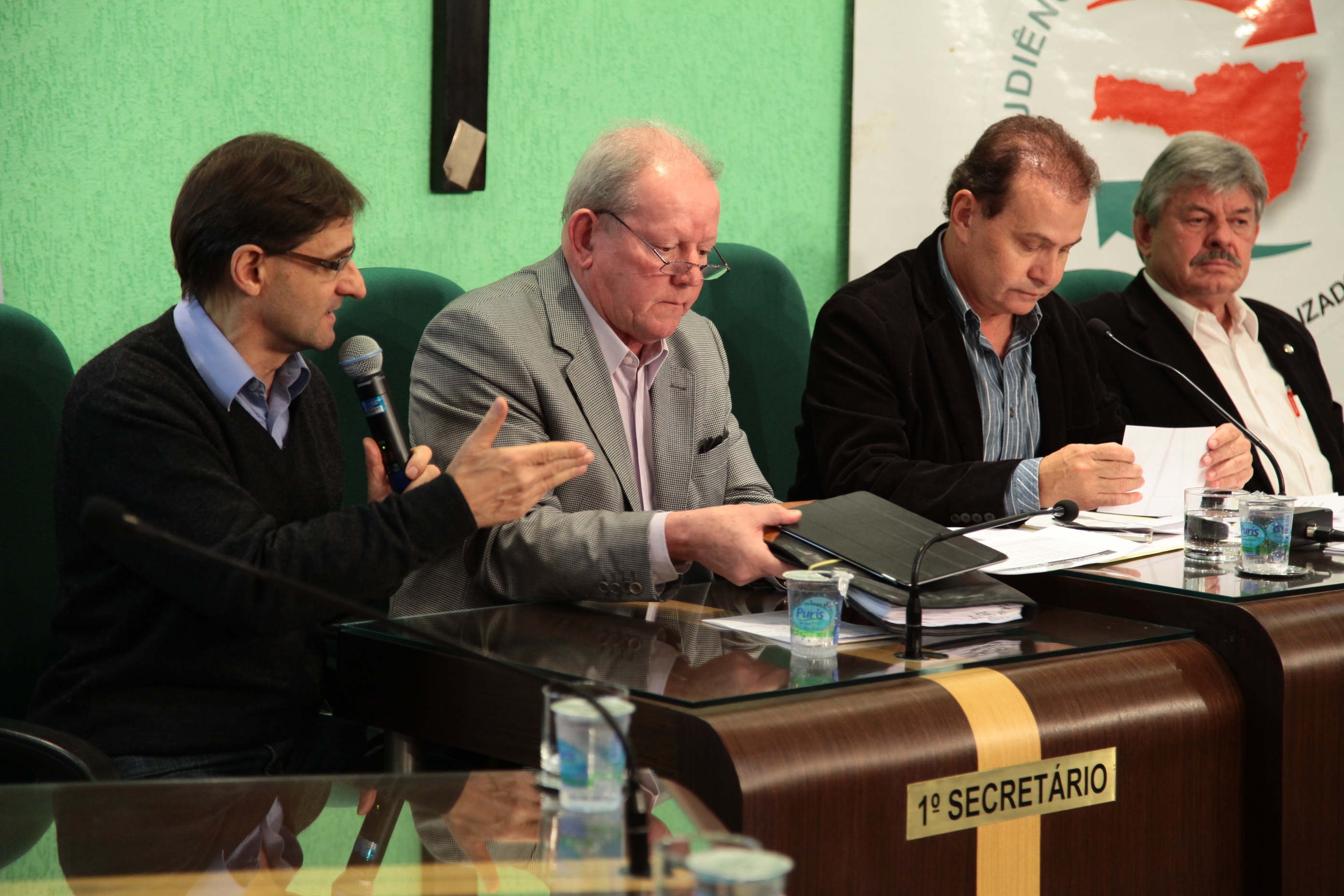 Audiência Pública Regional sobre a Lei de Diretrizes Orçamentárias (LDO) 2013 e Lei Orçamentária Anual (LOA) 2014, na cidade de Joaçaba. Foto: Miriam Zomer