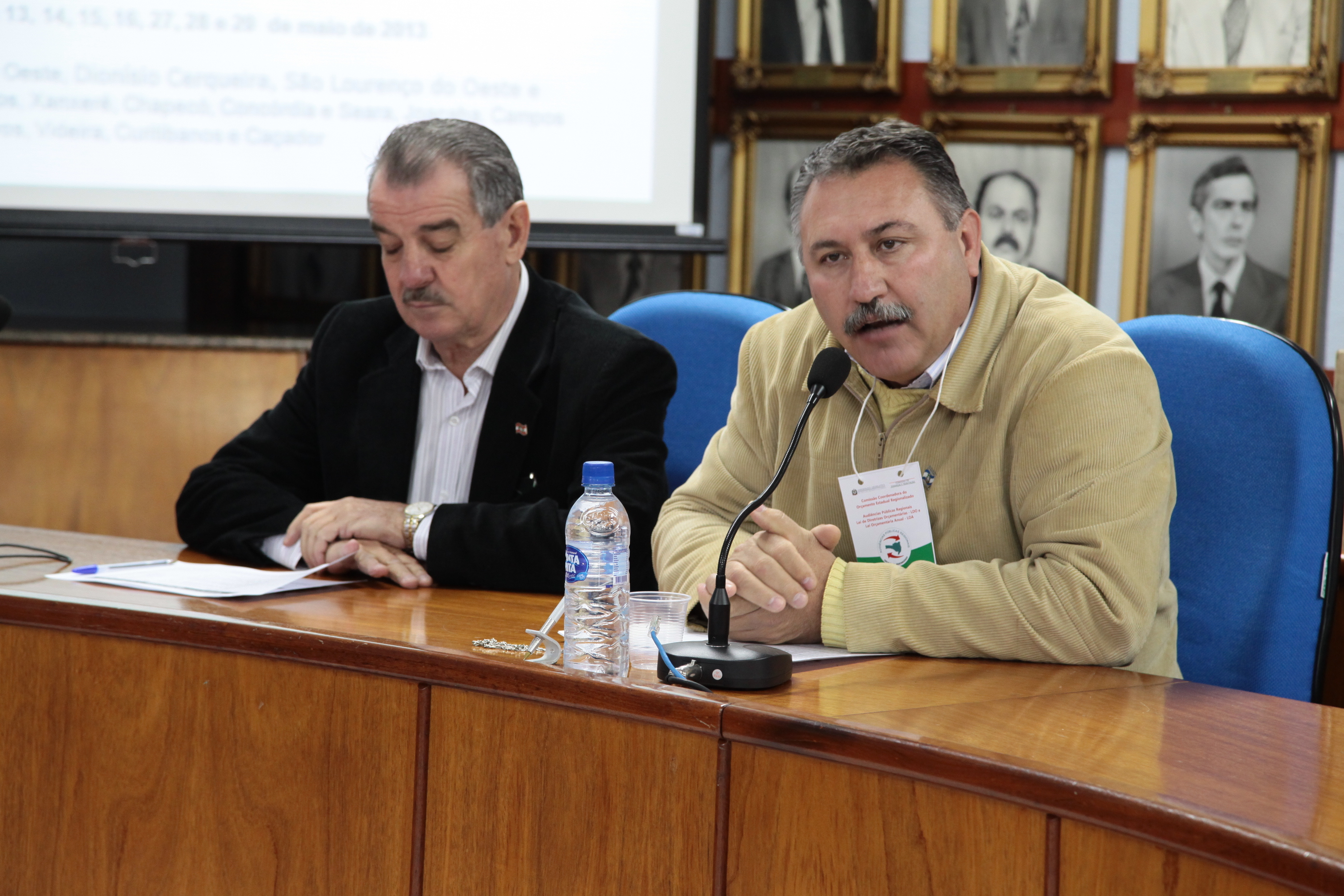 Audiência Pública Regional sobre a Lei de Diretrizes Orçamentárias (LDO) 2013 e Lei Orçamentária Anual (LOA) 2014, na cidade de Campos Novos.  Fotos: Miriam Zomer