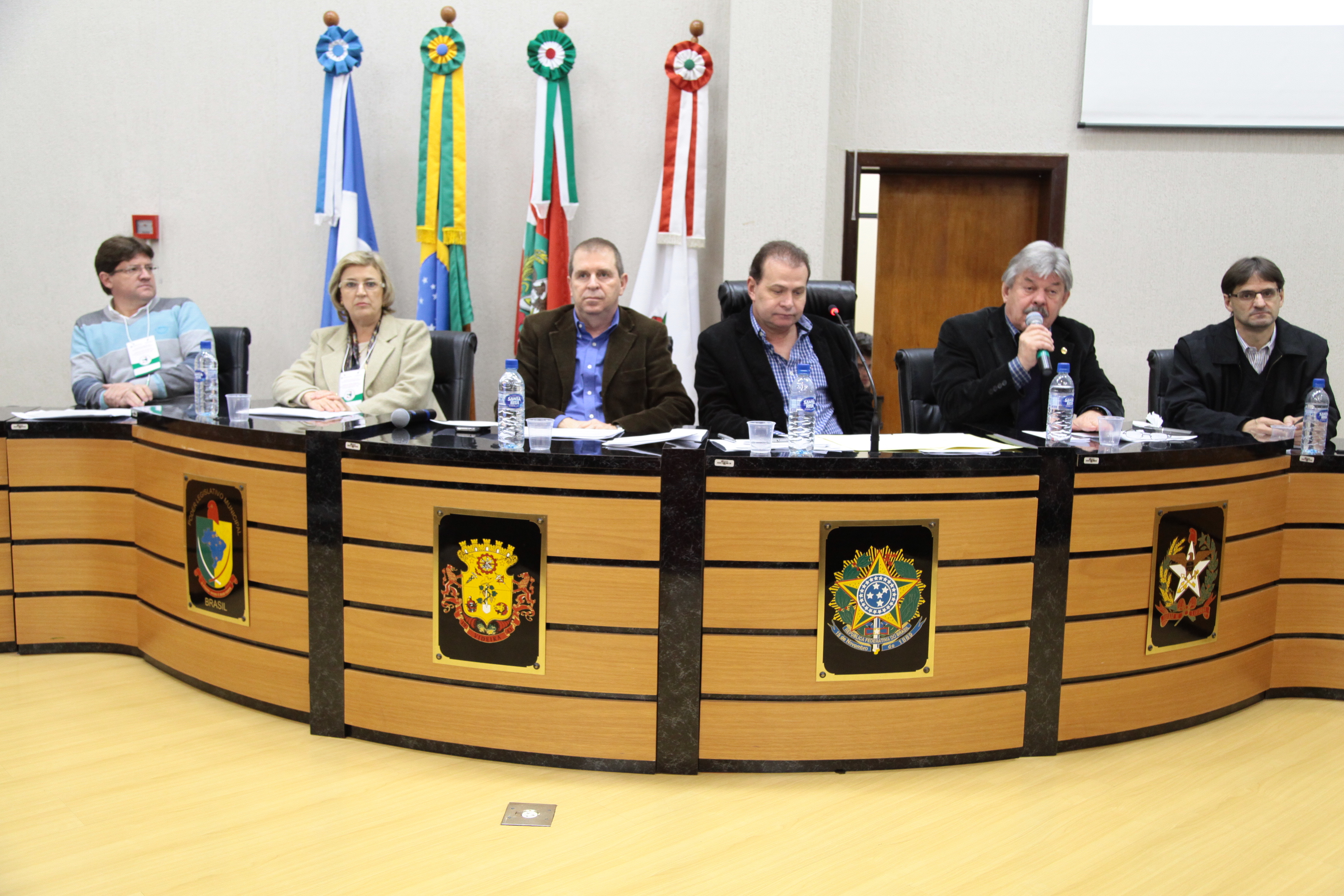 Audiência Pública Regional sobre a Lei de Diretrizes Orçamentárias (LDO) 2013 e Lei Orçamentária Anual (LOA) 2014, na cidade de Videira. Foto: Miriam Zomer