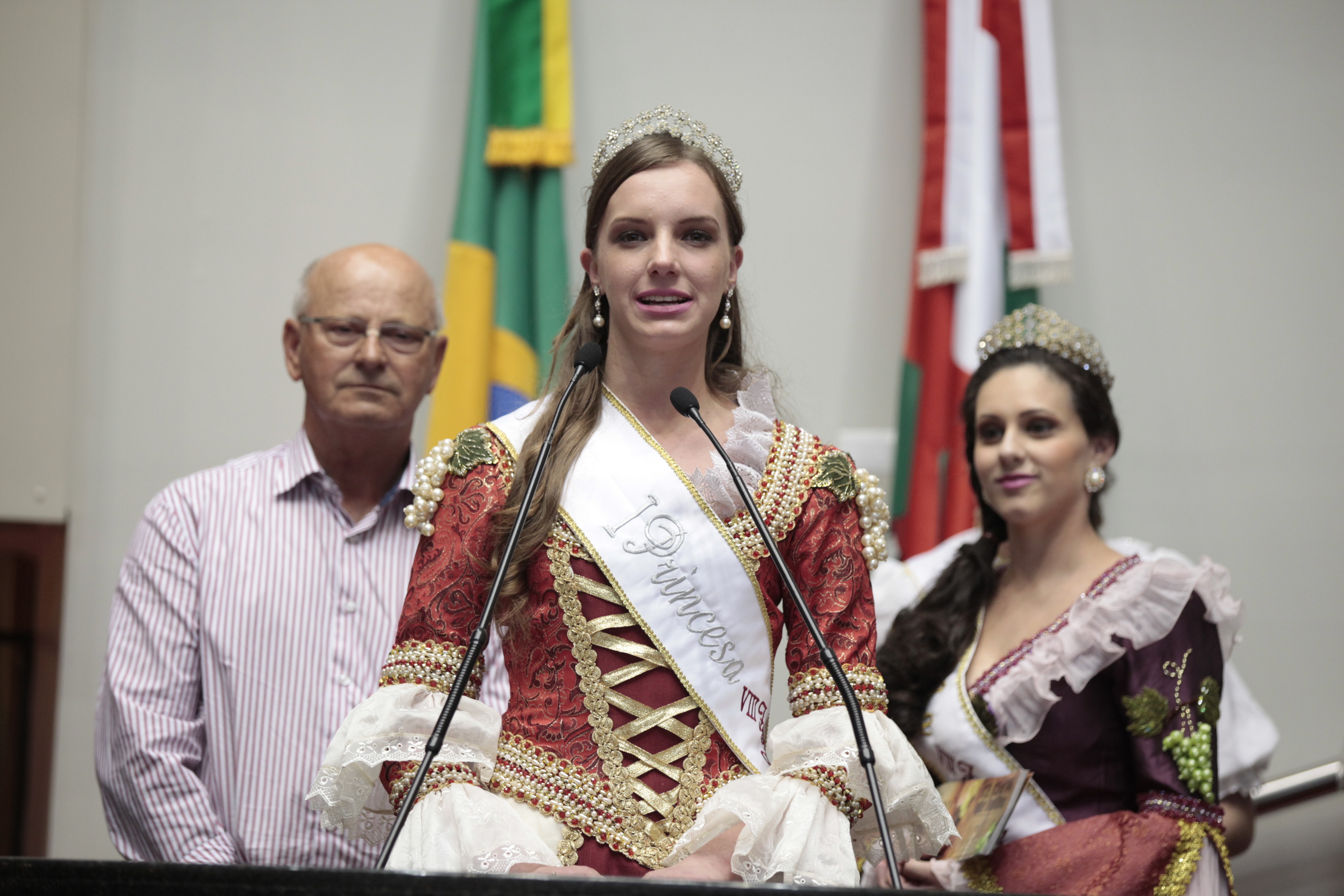 Princesas da VIII Festa do Vinho Goethe - Foto: Carlos Killian
