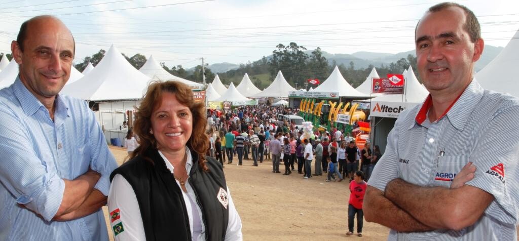 Comissão organizadora da Feagro busca o título de maior exposição de gado Jersey do mundo. Foto: Carlos Kilian