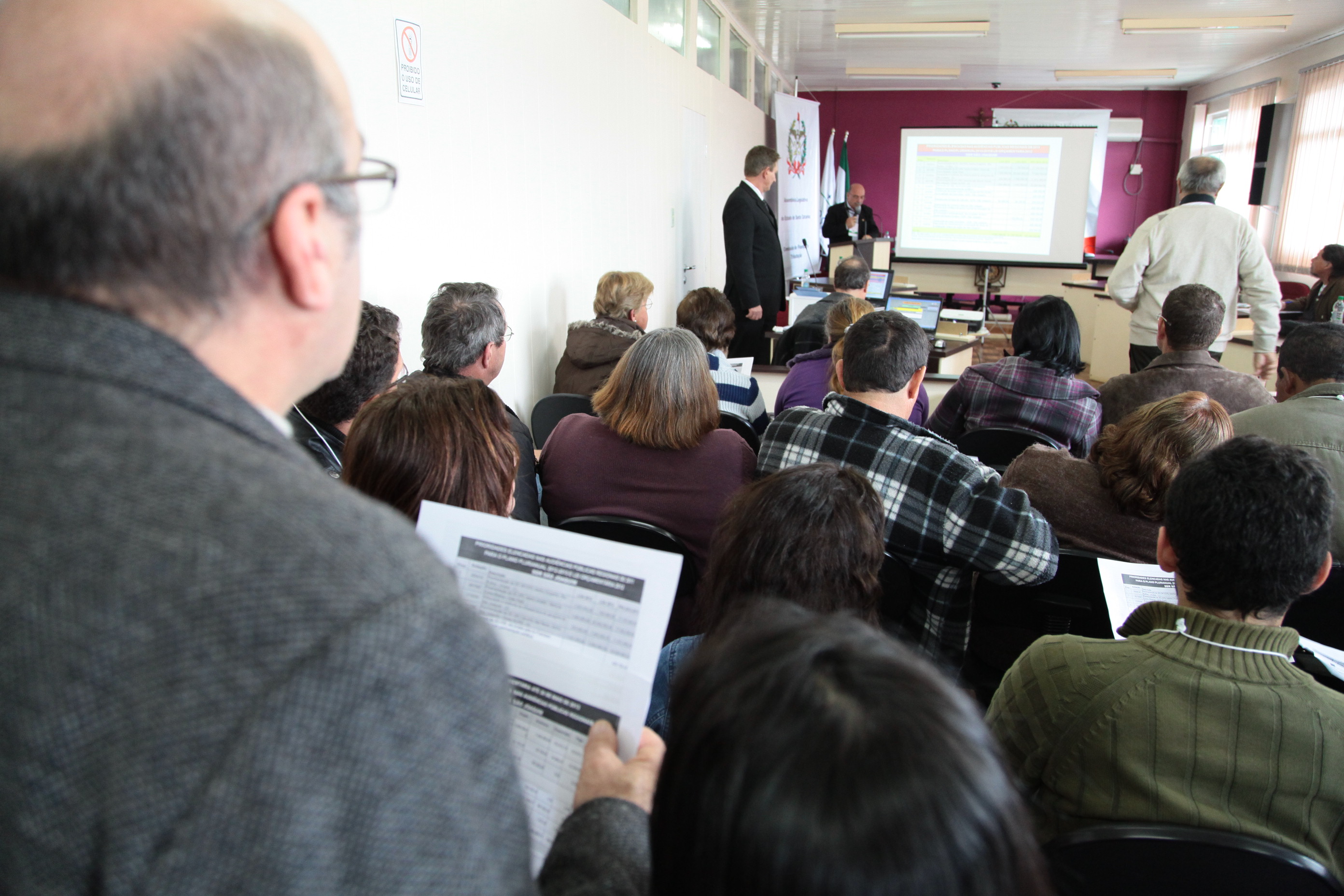Público lota as dependências da Câmara de Vereadores na Audiência Pública do Orçamento Regionalizado em São Joaquim. Foto: Miriam Zomer