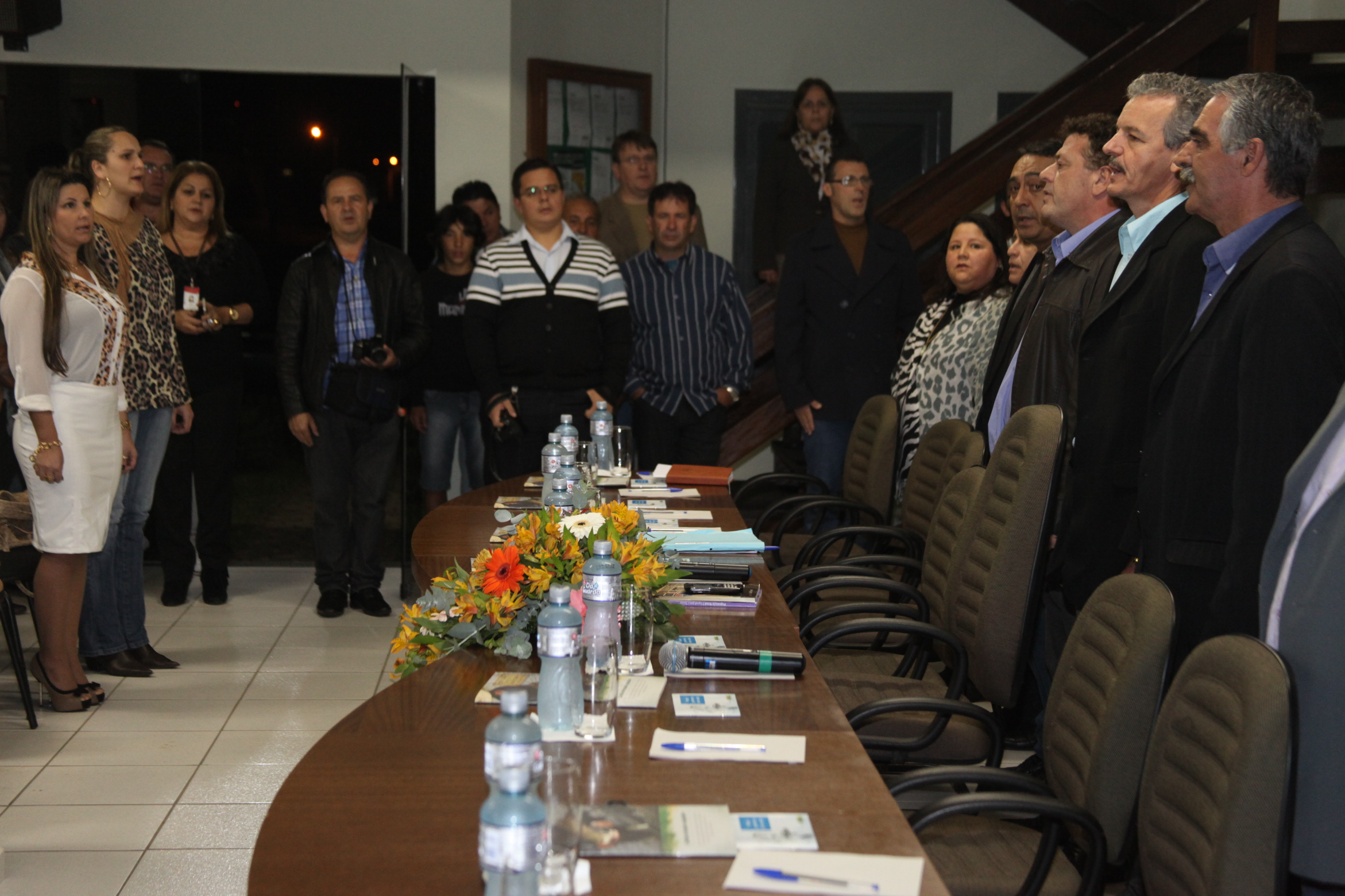 Comissão de Pesca e Aquicultura promove Audiência Pública em Passo de Torres para discutir o desassoreamento do rio Mampituba. Foto: Fábio Queiroz