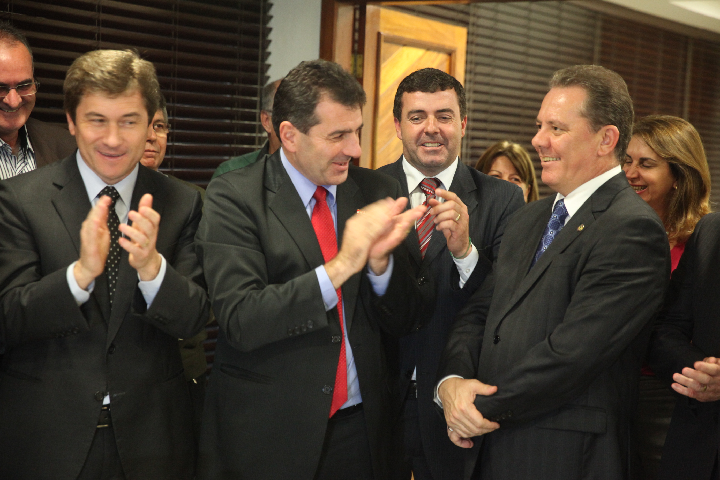 Reunião com o Secretário de Infraestrutura, Valdir Cobalchini - Foto: Lucas Gabriel Diniz