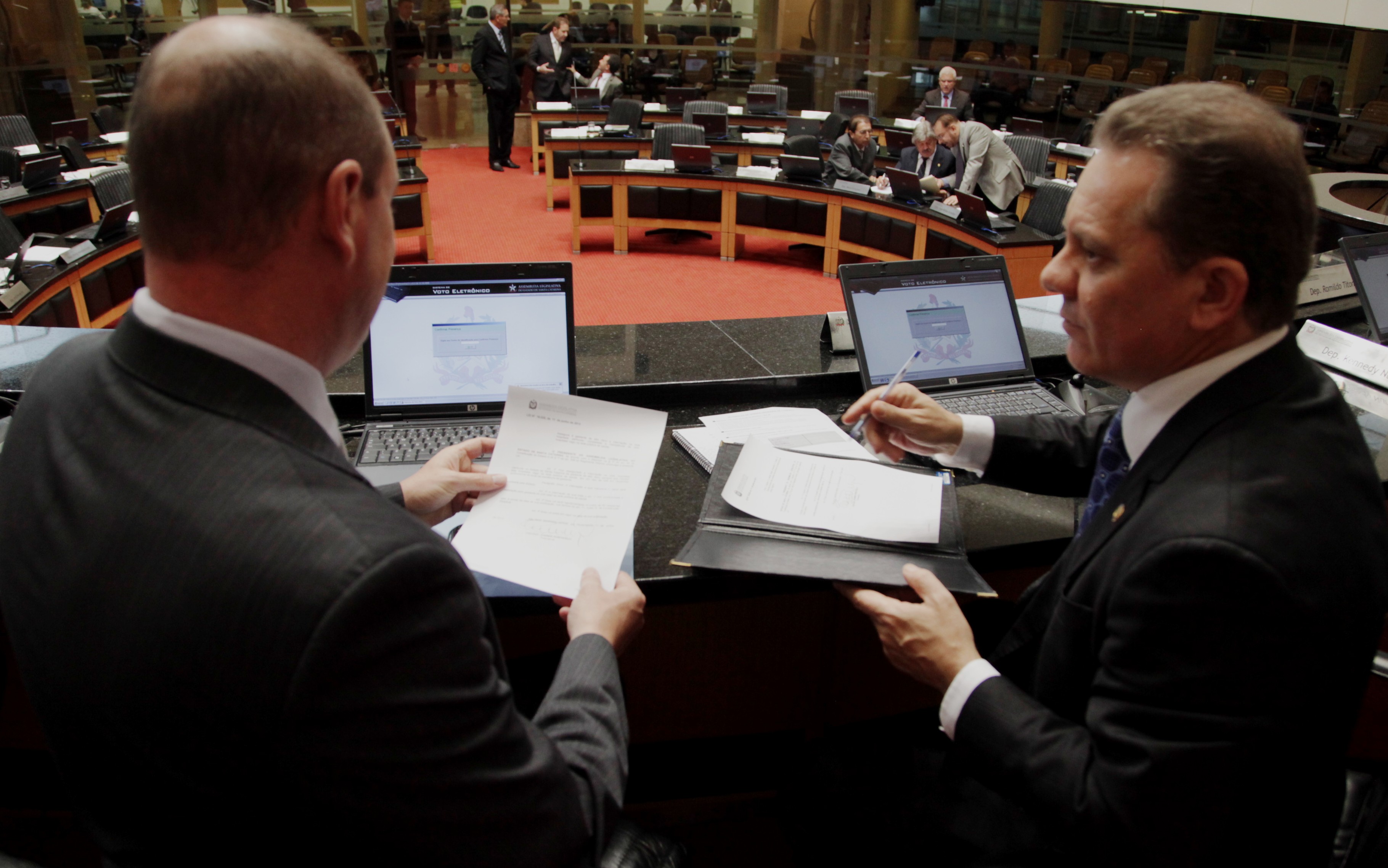 Deputado Mauro de Nada PMDB e Pres Joares PonticelliPP   Foto Carlos Kilian/Agencia AL