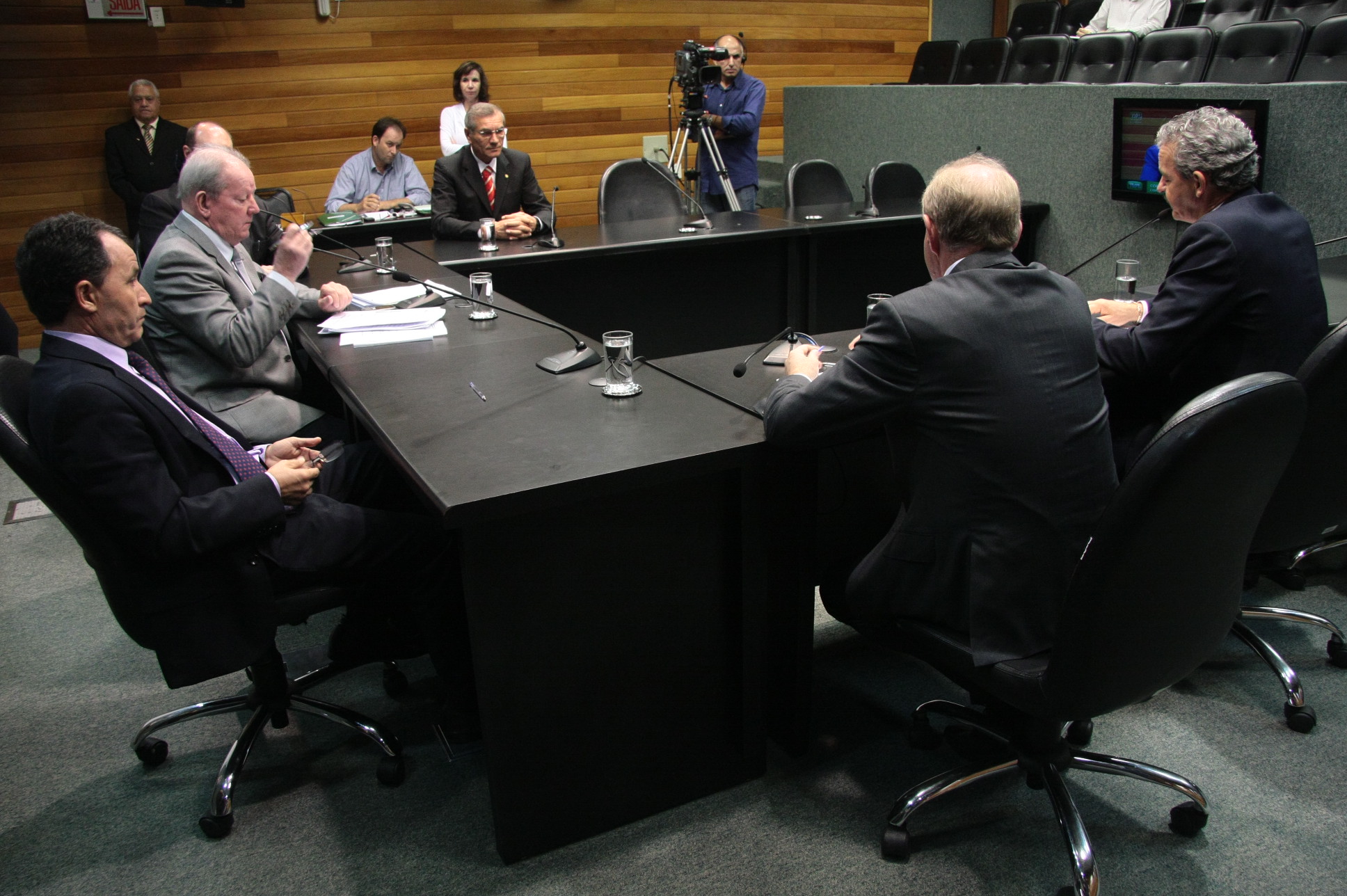 Comissão de Trabalho - Fotógrafo - Eduardo Guedes de Oliveira