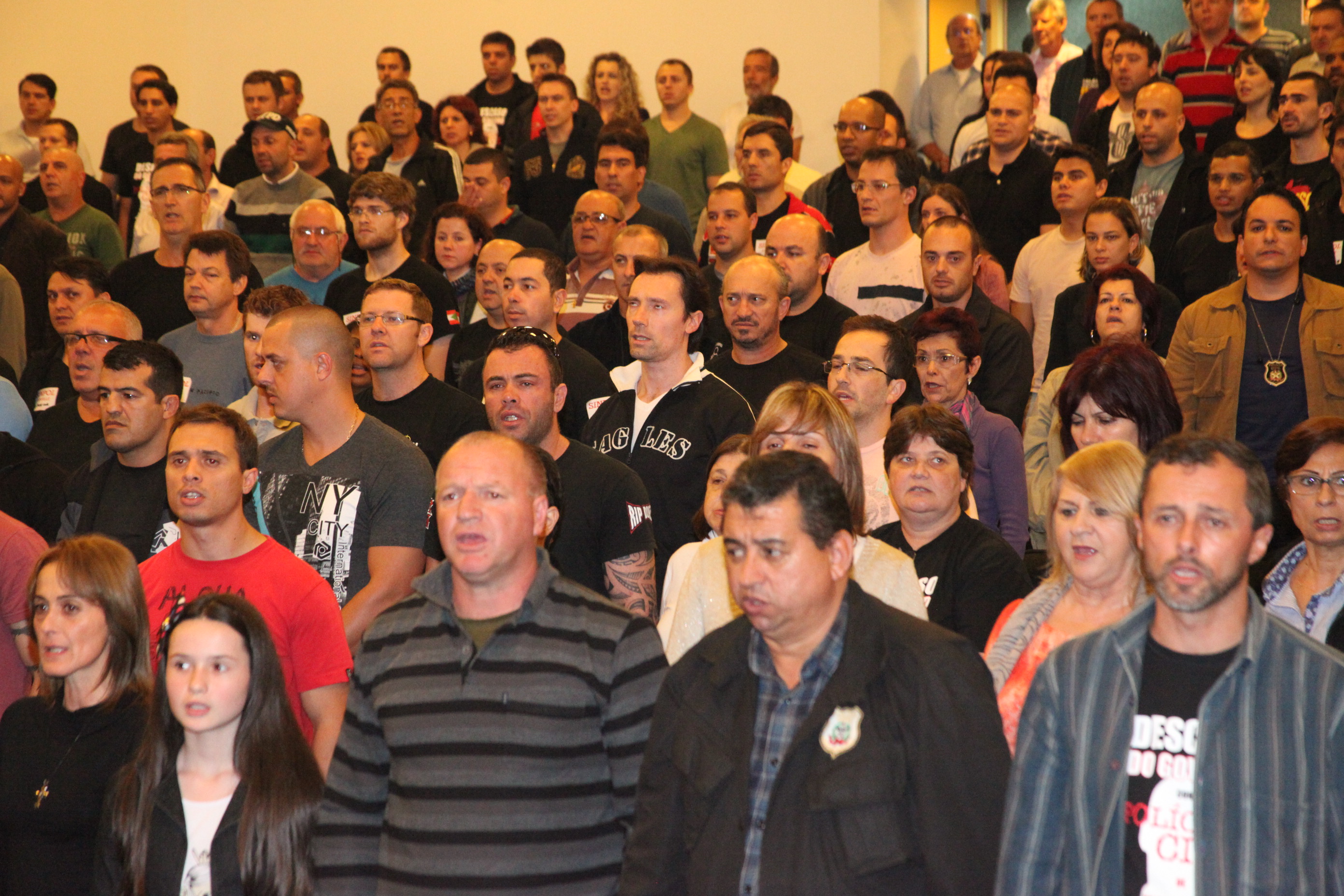 Posse da nova diretoria do Sindicato dos Policiais Civis de Santa Catarina. Foto: Fábio Queiroz