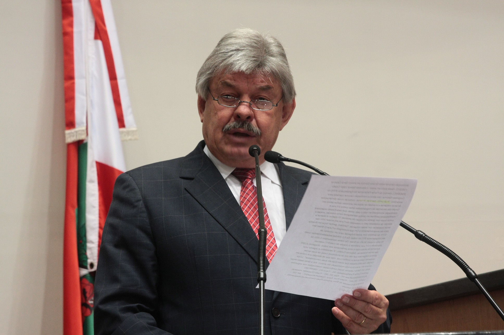 Sessão Ordinária - Plenário Osni Régis. Foto Eduardo Guedes de Oliveira